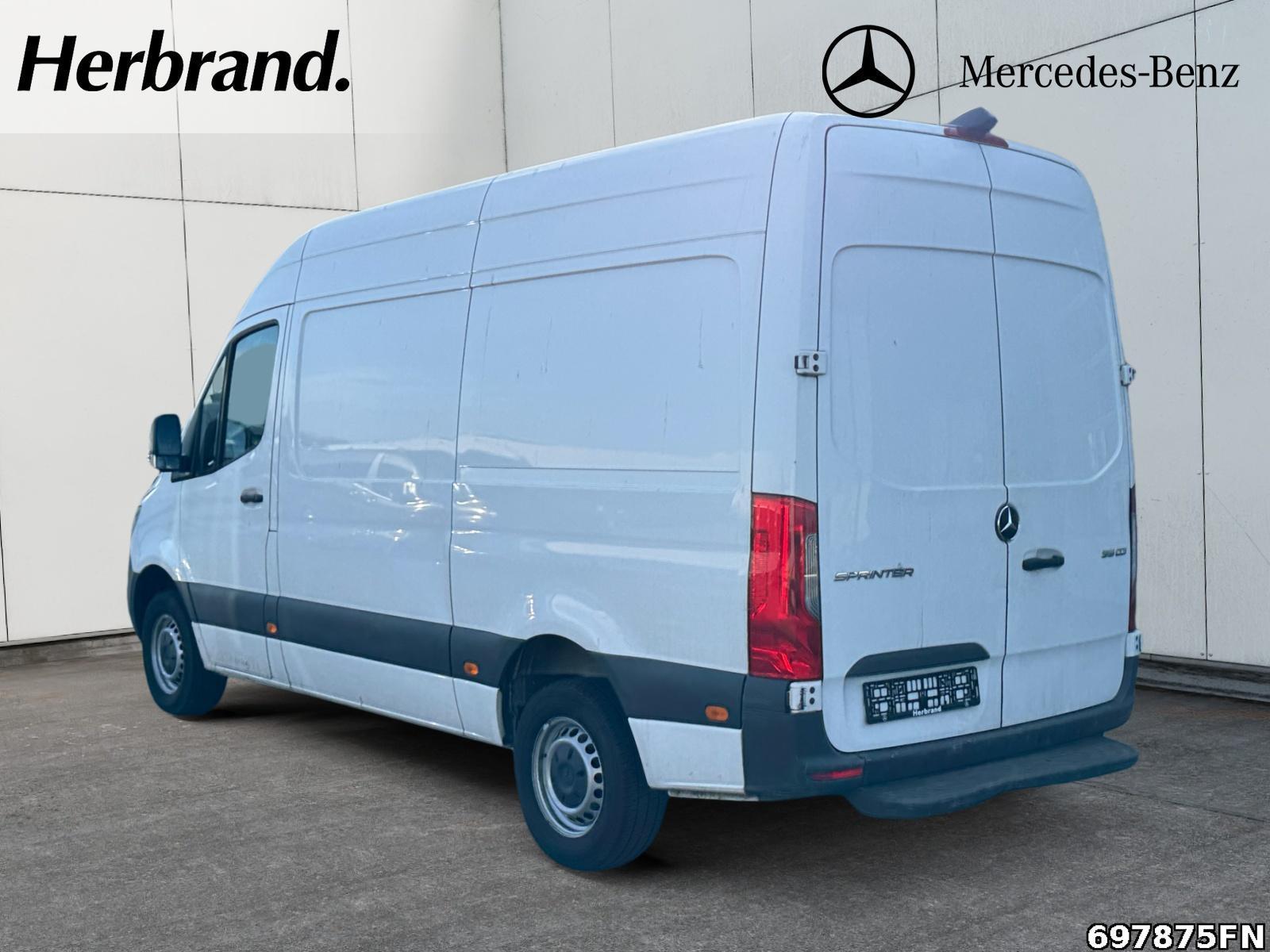 Fahrzeugabbildung Mercedes-Benz Sprinter 315 CDI Kasten Hochdach Standard *MBUX*