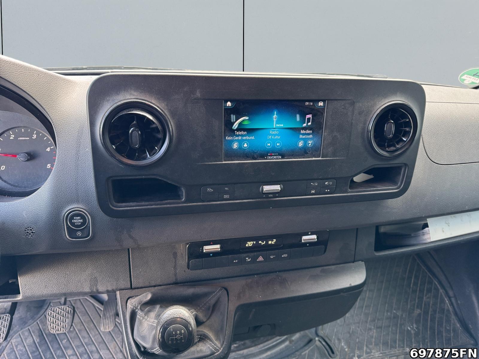 Fahrzeugabbildung Mercedes-Benz Sprinter 315 CDI Kasten Hochdach Standard *MBUX*