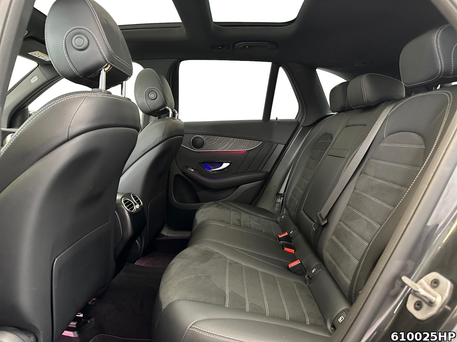 Fahrzeugabbildung Mercedes-Benz GLC 300 d 4M AMG Night Pano AHK Kamera Totwinke