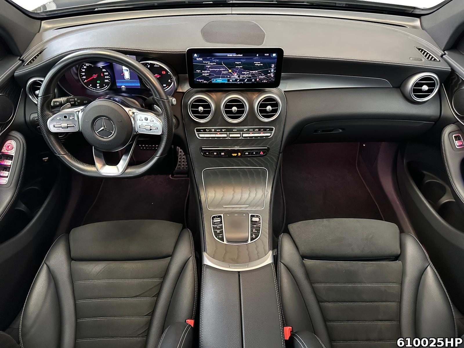 Fahrzeugabbildung Mercedes-Benz GLC 300 d 4M AMG Night Pano AHK Kamera Totwinke
