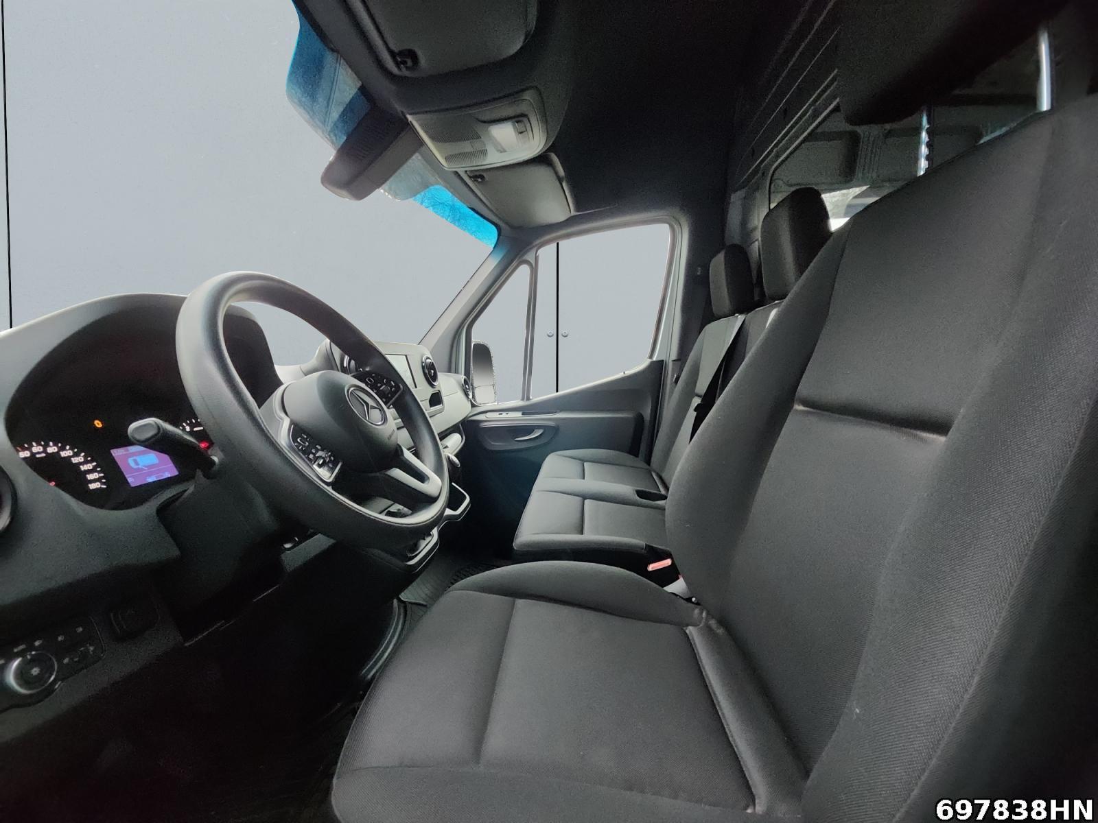 Fahrzeugabbildung Mercedes-Benz Sprinter 315 CDI Kasten*L2H2*Werkstattfzg*AHK*