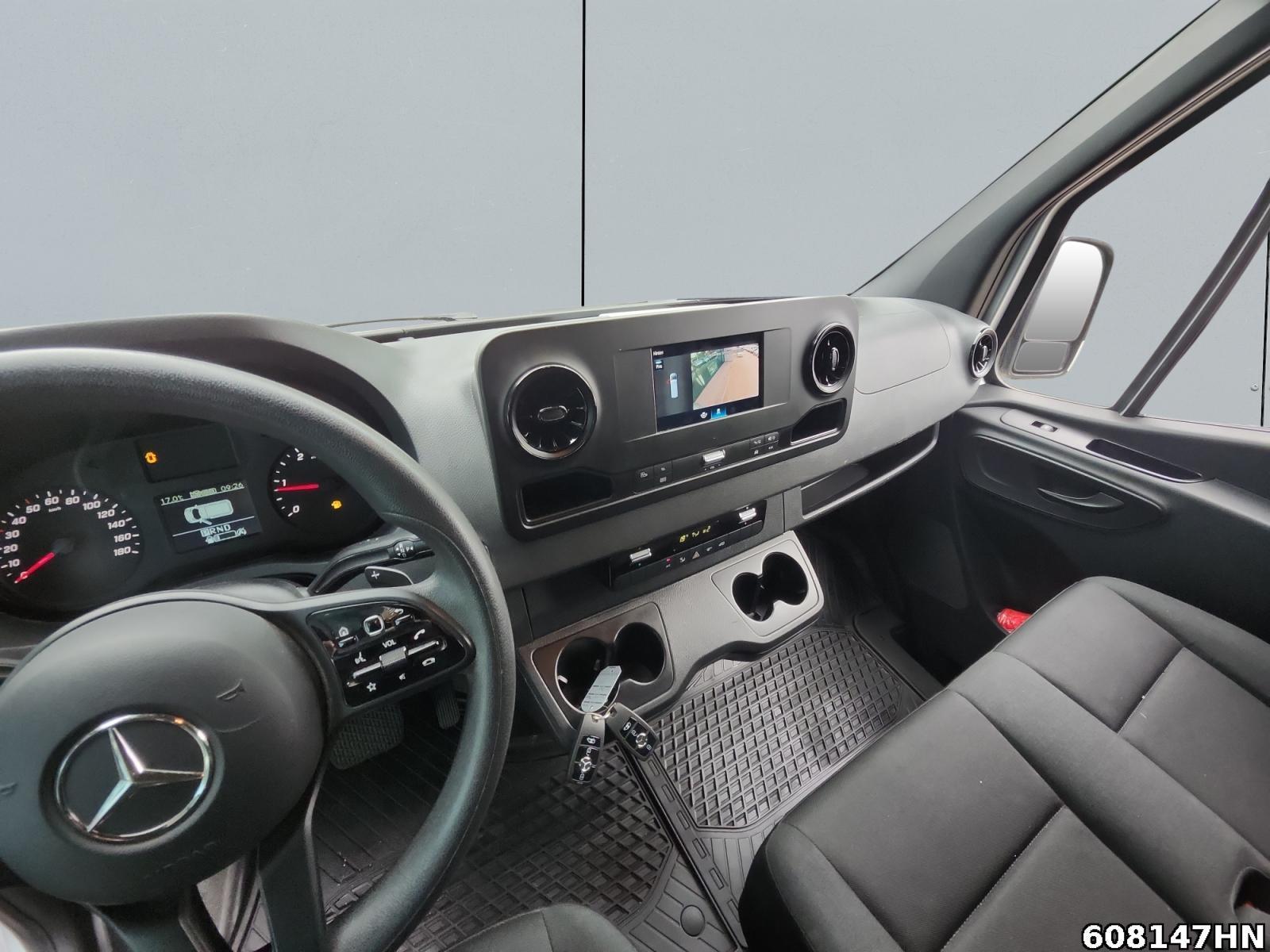 Fahrzeugabbildung Mercedes-Benz Sprinter 215 Kasten*L2H2*MBUX*9GTronic* Kamera*
