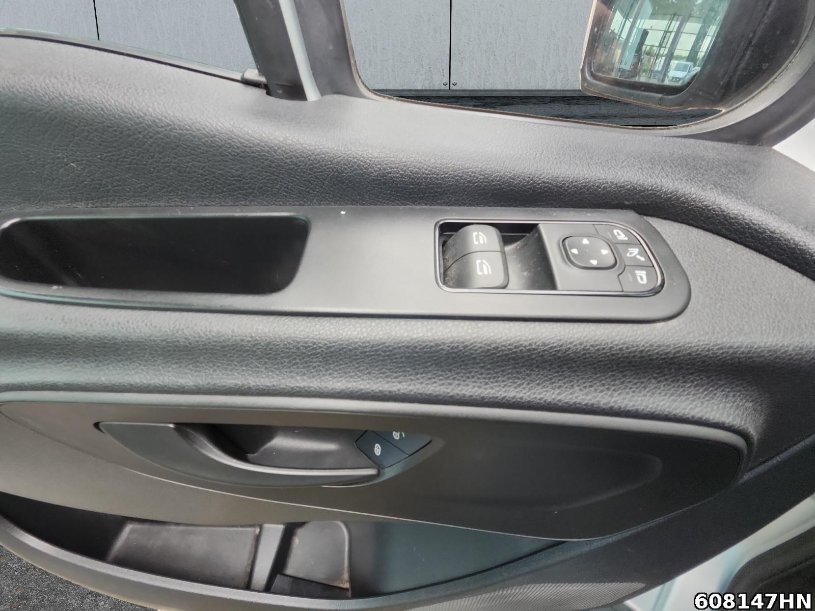 Fahrzeugabbildung Mercedes-Benz Sprinter 215 Kasten*L2H2*MBUX*9GTronic* Kamera*