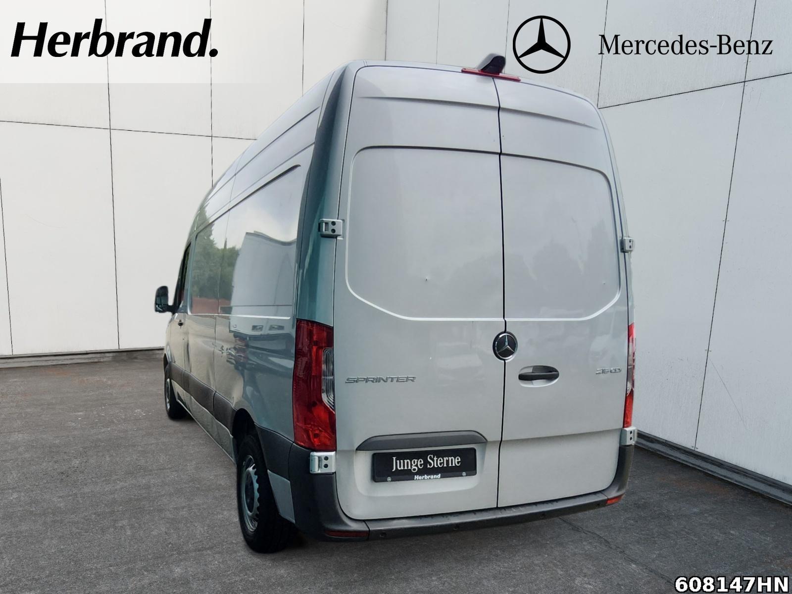 Fahrzeugabbildung Mercedes-Benz Sprinter 215 Kasten*L2H2*MBUX*9GTronic* Kamera*