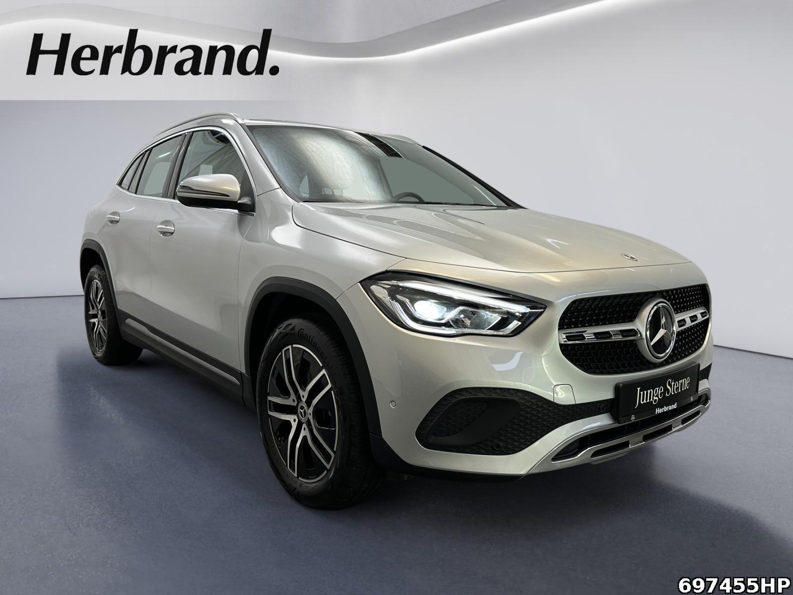 Fahrzeugabbildung Mercedes-Benz GLA 200 Progressive LED Spur CaPlay DAB Totw.