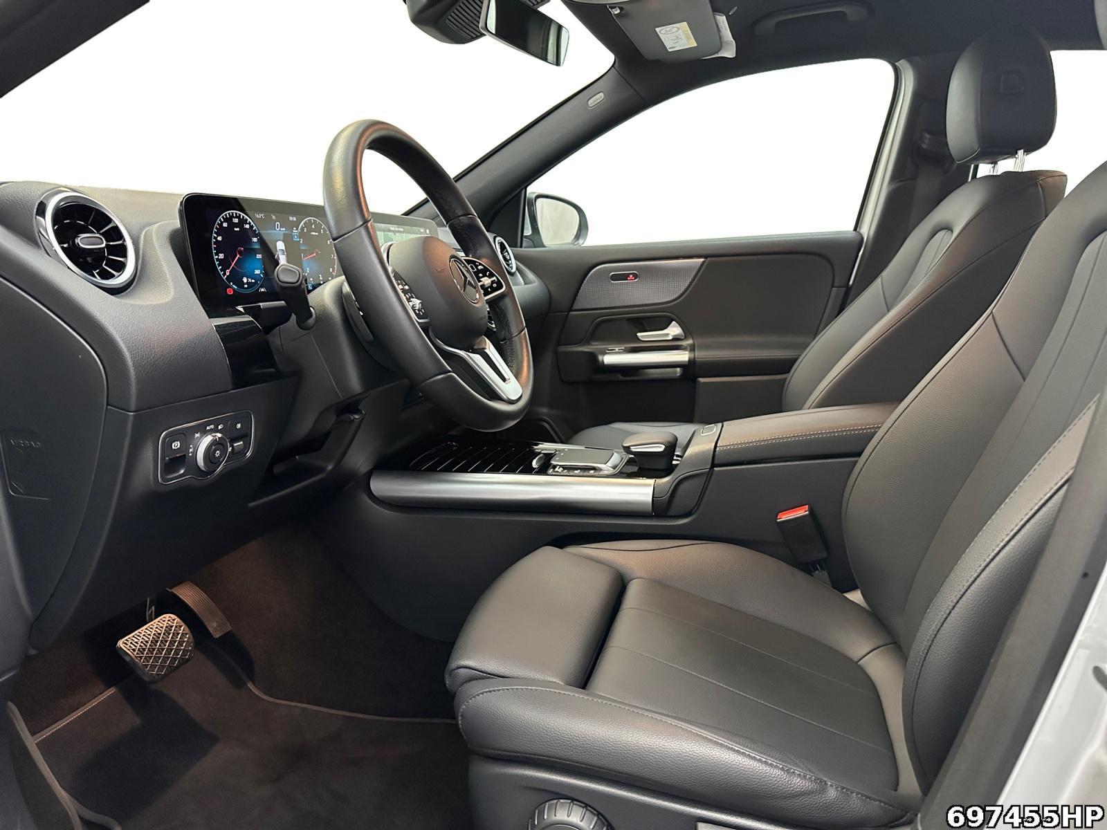 Fahrzeugabbildung Mercedes-Benz GLA 200 Progressive LED Spur CaPlay DAB Totw.