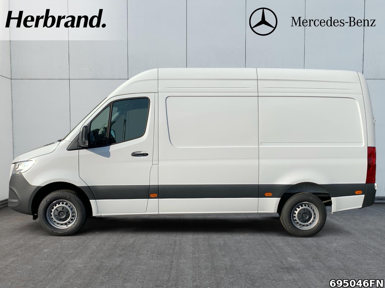 Fahrzeugabbildung Mercedes-Benz Sprinter 315 PRO L2H2 AUTOMATIK*VORRÜST. AHK 3,5