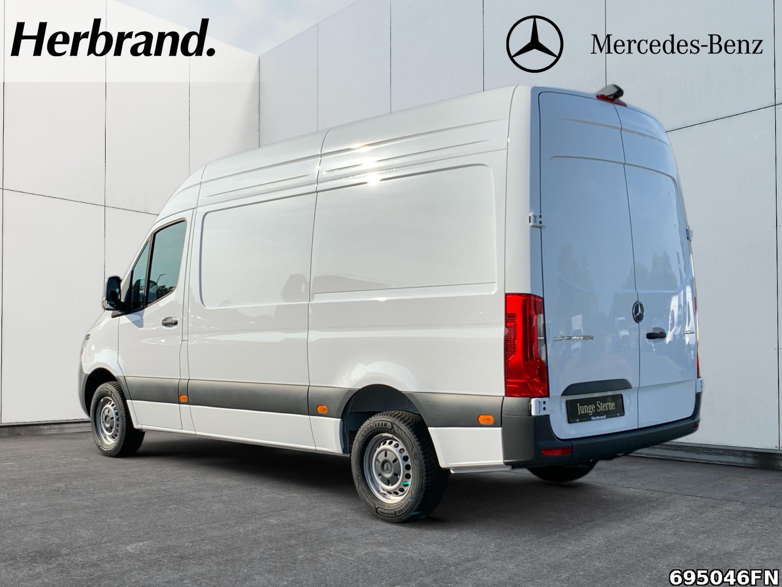 Fahrzeugabbildung Mercedes-Benz Sprinter 315 PRO L2H2 AUTOMATIK*VORRÜST. AHK 3,5