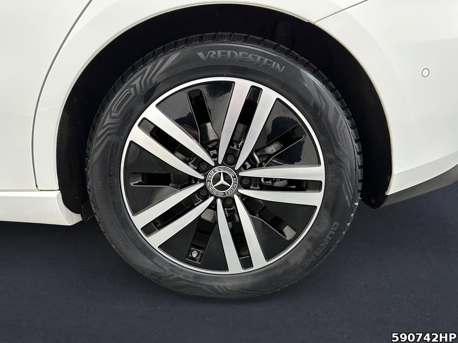 Fahrzeugabbildung Mercedes-Benz B 180 Progressive MULTIBEAM LED Standheizung