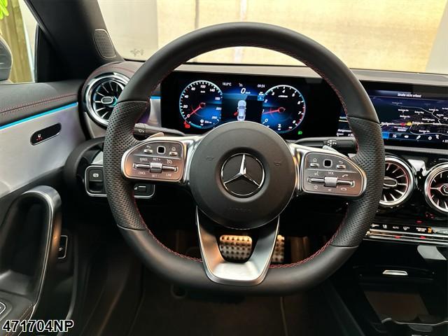 Fahrzeugabbildung Mercedes-Benz CLA 200 AMG Kamera Keyless Ambientebeleuchtung