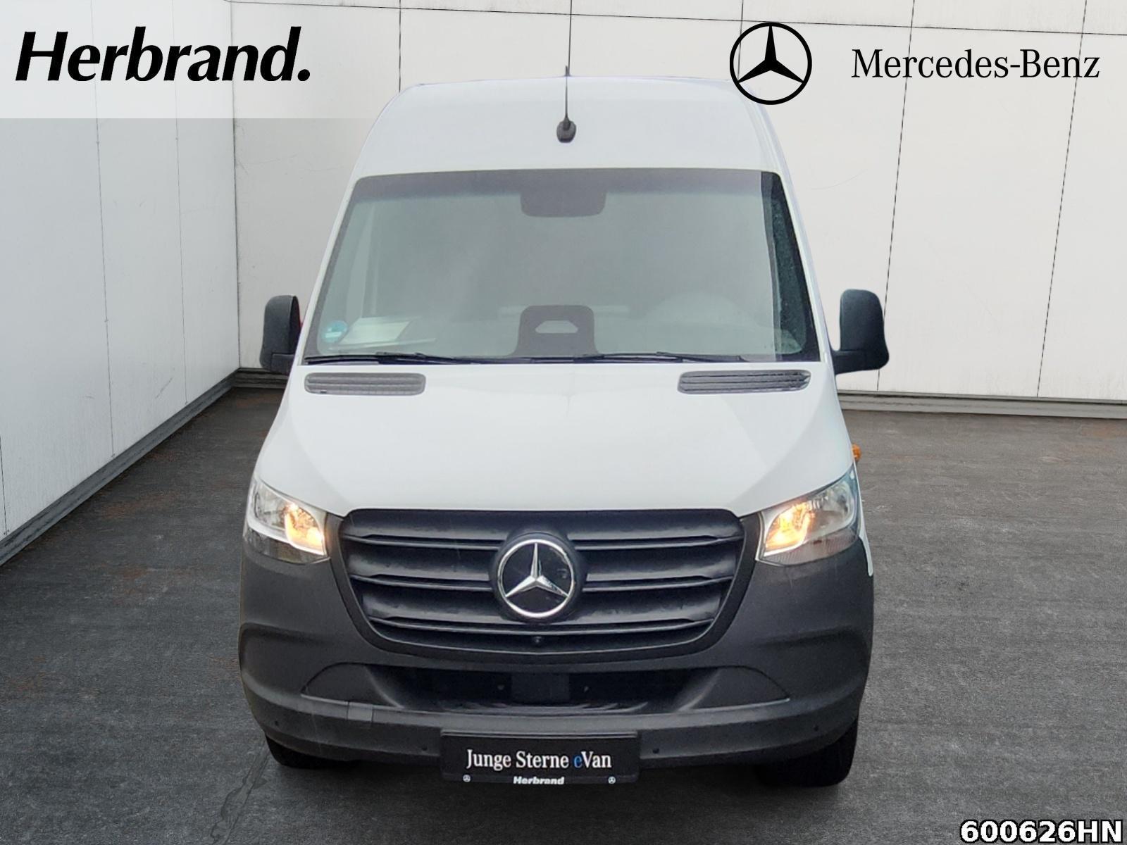 Fahrzeugabbildung Mercedes-Benz eSprinter 414 Maxi*81KWh*Kamera*MBUX*Tachograf