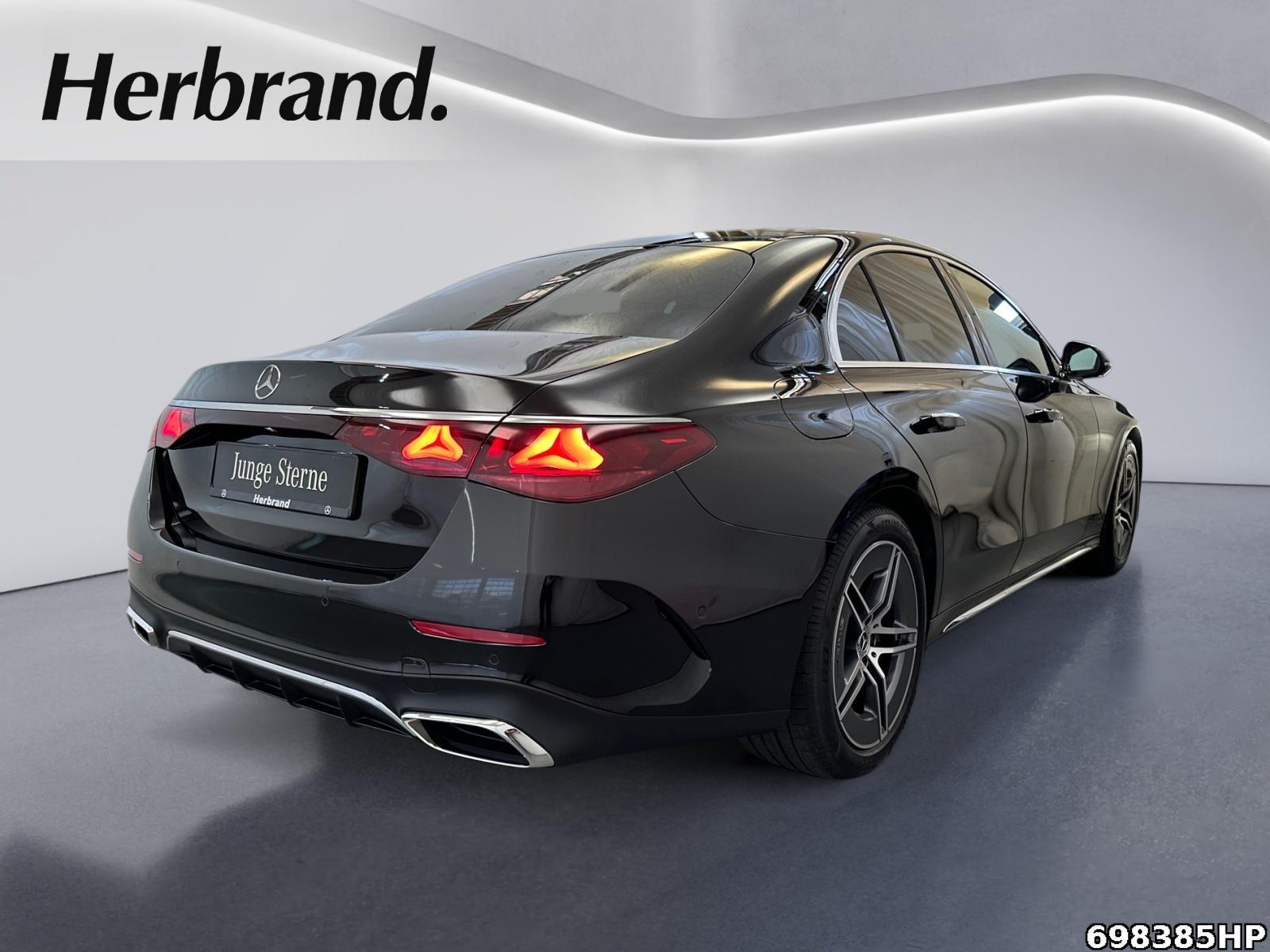 Fahrzeugabbildung Mercedes-Benz E 220 d AMG Lenkradhzg KEYLESS DAB Kamera CarPl