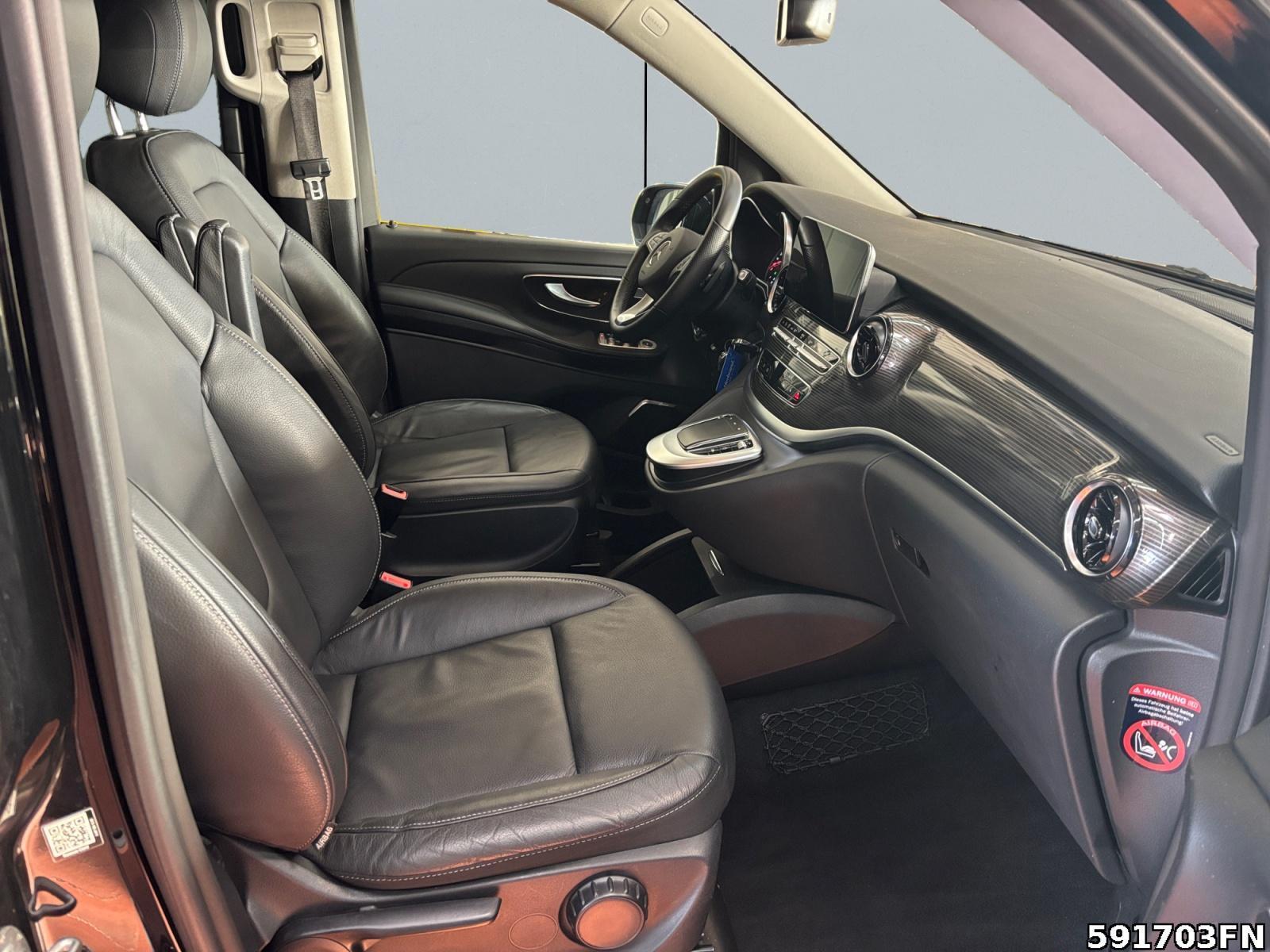 Fahrzeugabbildung Mercedes-Benz V 300 d Avantgarde Edition EL*Leder*360°*EasyP