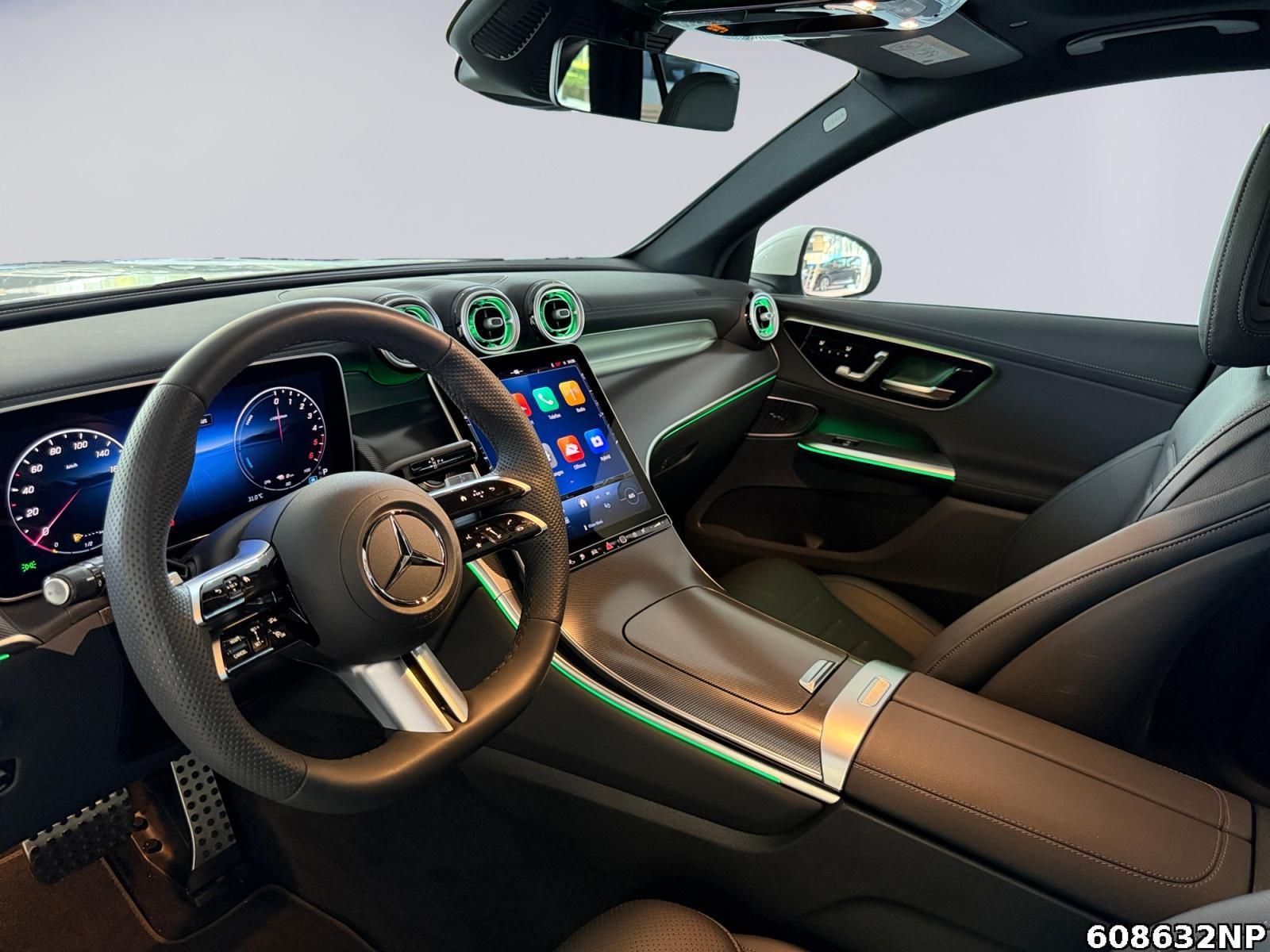 Fahrzeugabbildung Mercedes-Benz GLC 300 de AMG AHK DIGITAL LIGHT Pano Niveau 20