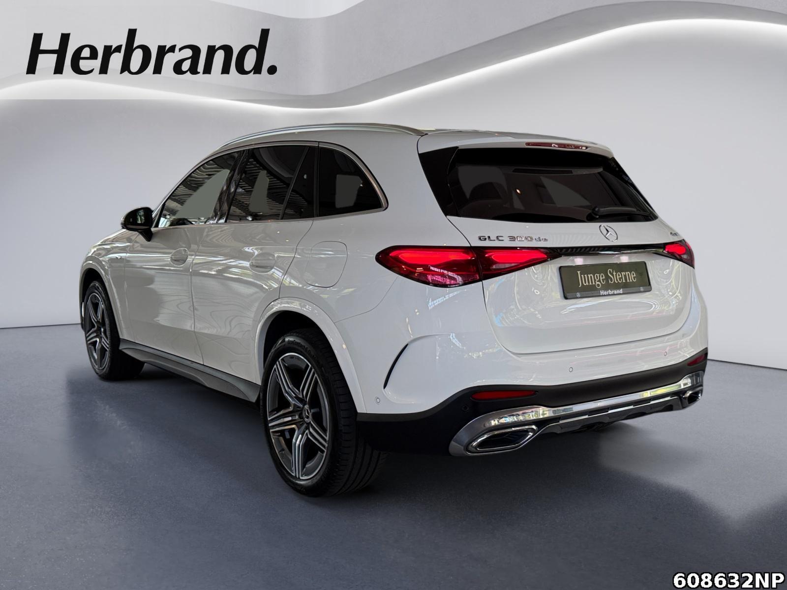 Fahrzeugabbildung Mercedes-Benz GLC 300 de AMG AHK DIGITAL LIGHT Pano Niveau 20