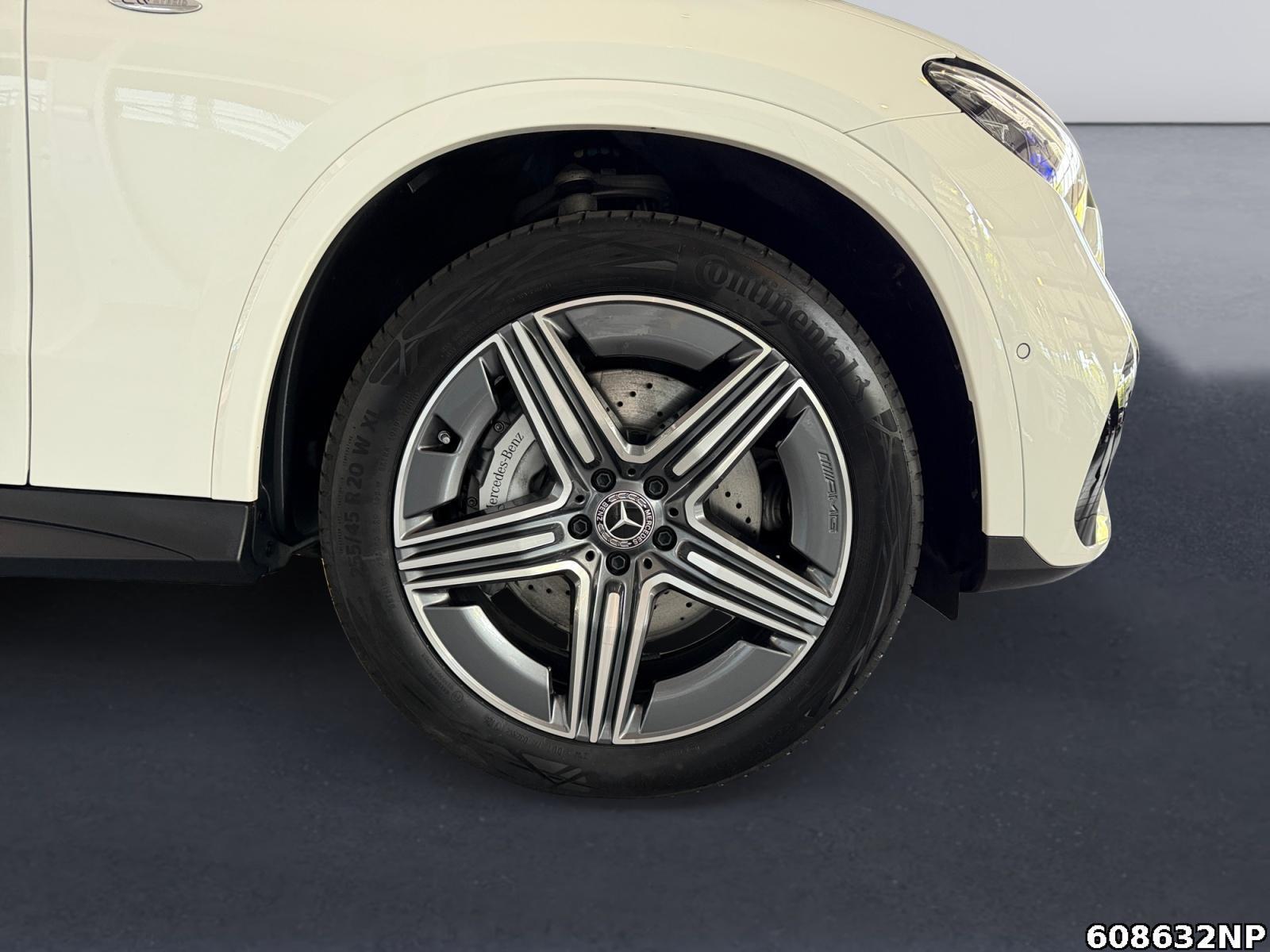 Fahrzeugabbildung Mercedes-Benz GLC 300 de AMG AHK DIGITAL LIGHT Pano Niveau 20
