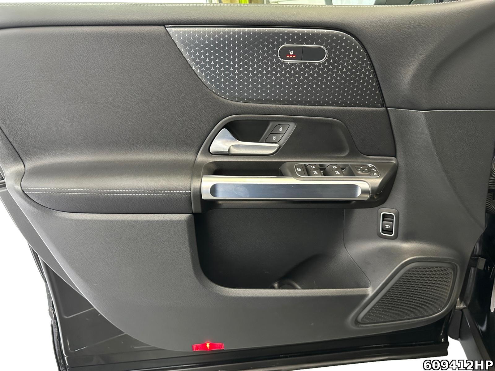 Fahrzeugabbildung Mercedes-Benz GLB 200 Progressive Pano AHK LenkradhzgEasypack
