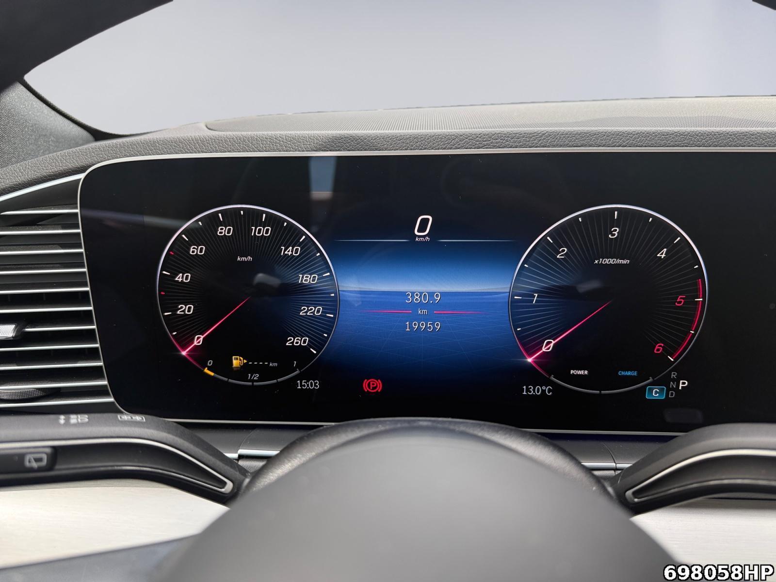 Fahrzeugabbildung Mercedes-Benz GLE 450 AMG d 4M AMG Airmatic Pano AHK Burmester