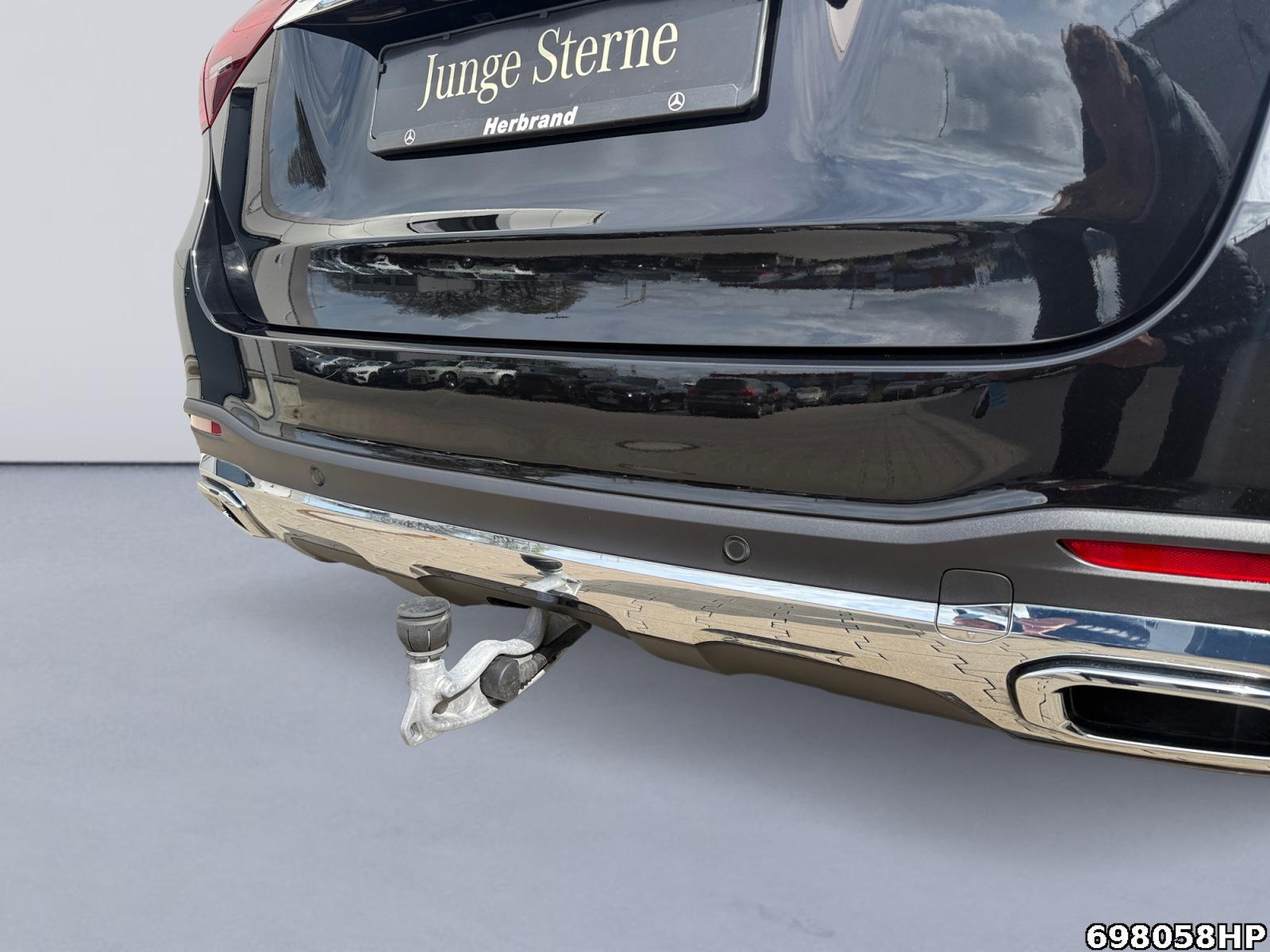 Fahrzeugabbildung Mercedes-Benz GLE 450 AMG d 4M AMG Airmatic Pano AHK Burmester