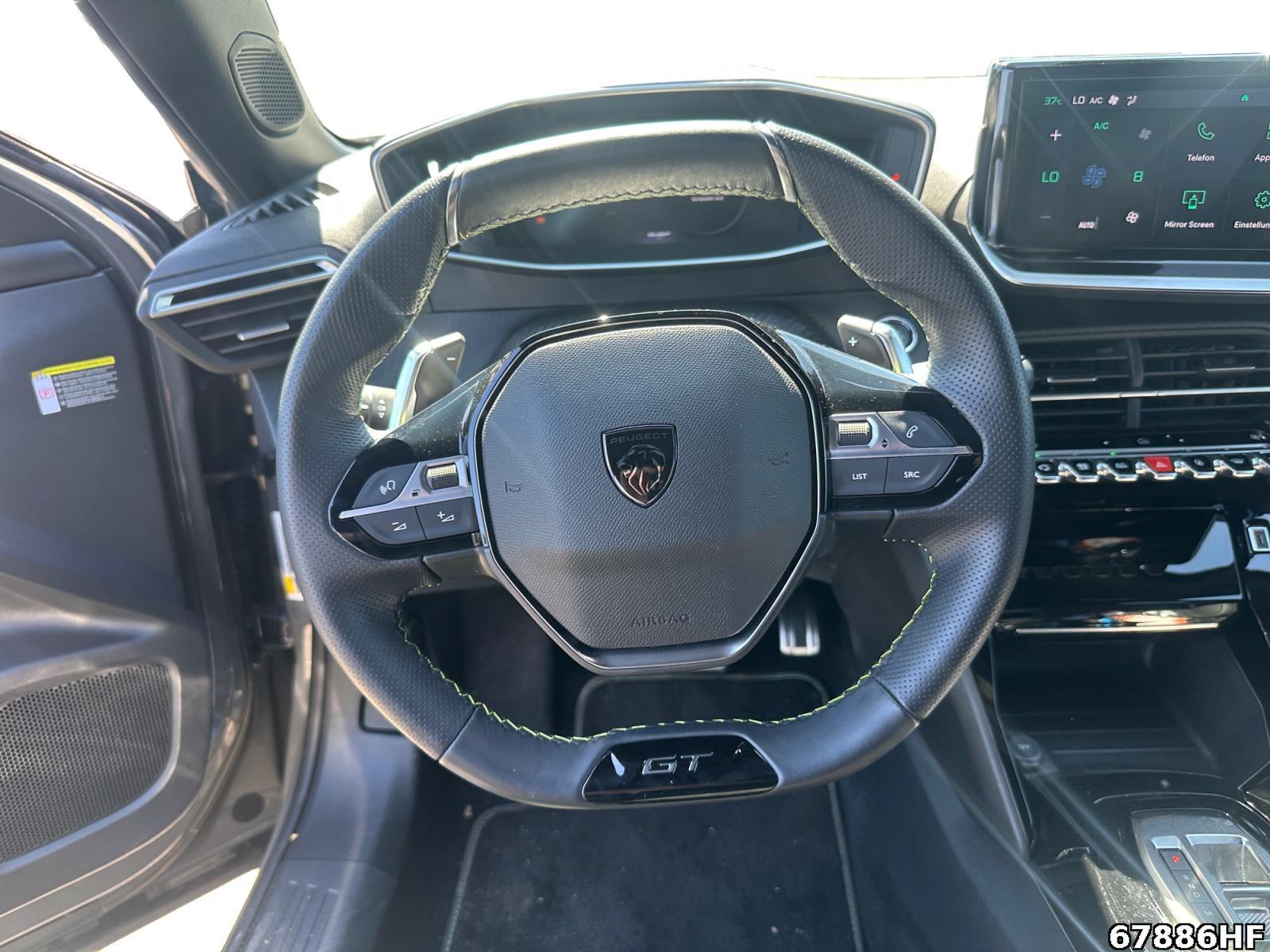 Fahrzeugabbildung Peugeot 2008 GT