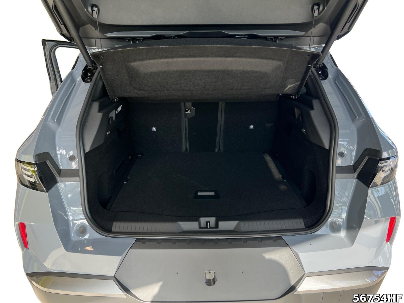Fahrzeugabbildung Opel Grandland X Edition Hybrid 145 PS AT