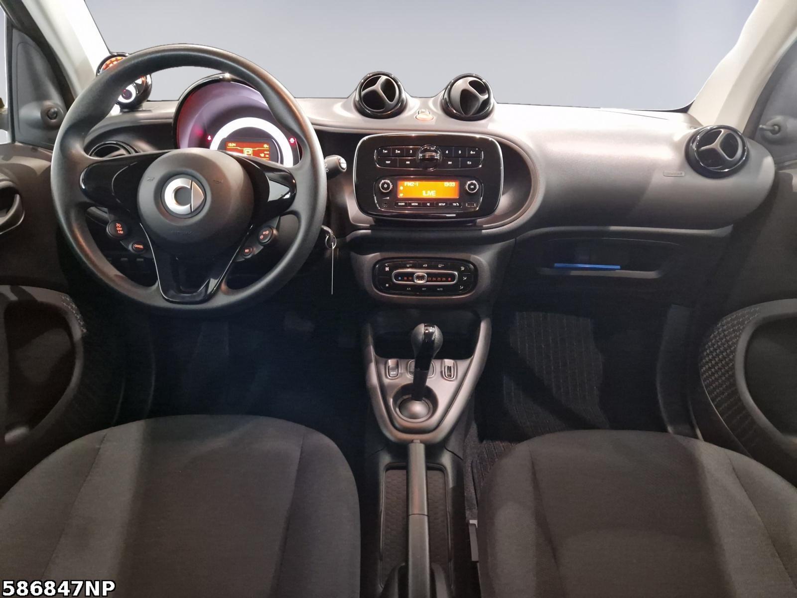 Fahrzeugabbildung Smart ForTwo EQ 22 kW Ganzjahresreifen
