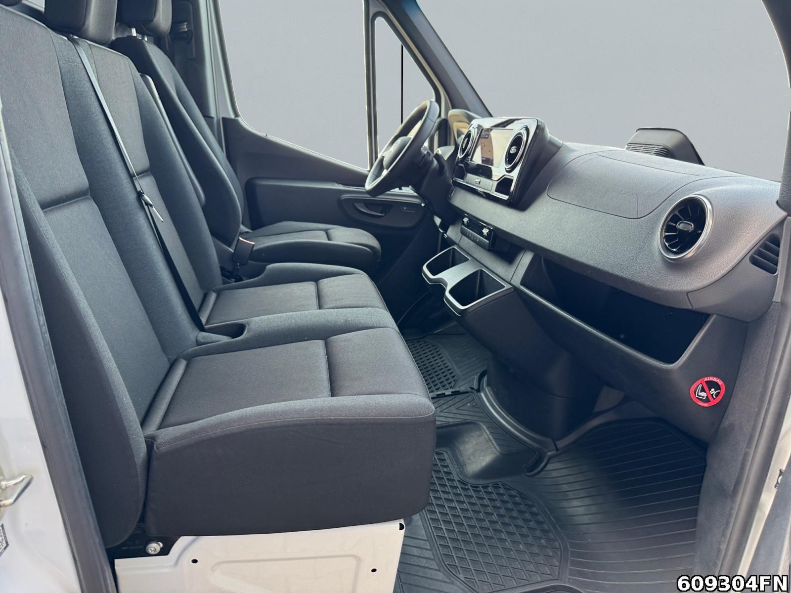 Fahrzeugabbildung Mercedes-Benz Sprinter 317 CDI Kasten Hochdach