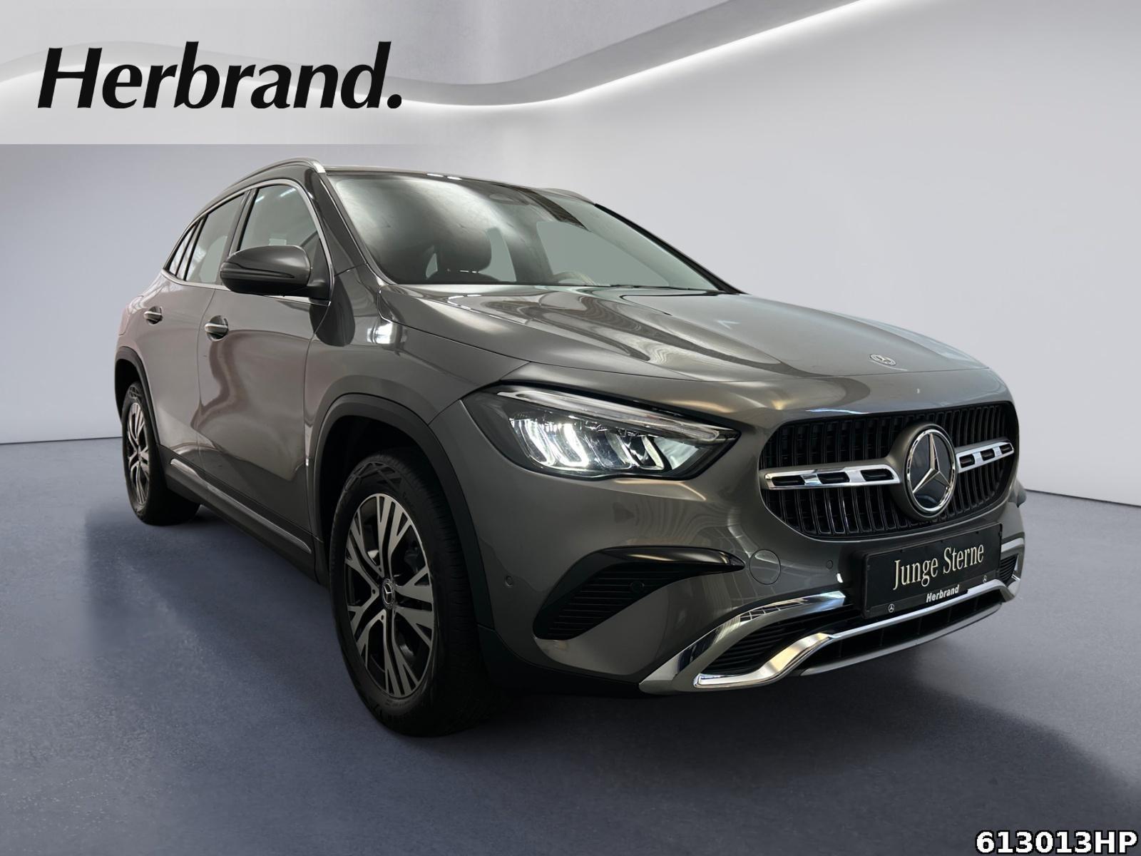 Fahrzeugabbildung Mercedes-Benz GLA 250 e Progressive Keyless Kamera Lenkradhzg.