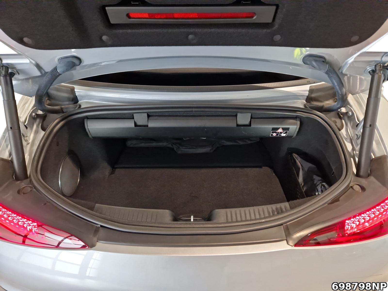 Fahrzeugabbildung Mercedes-Benz SL 63 AMG