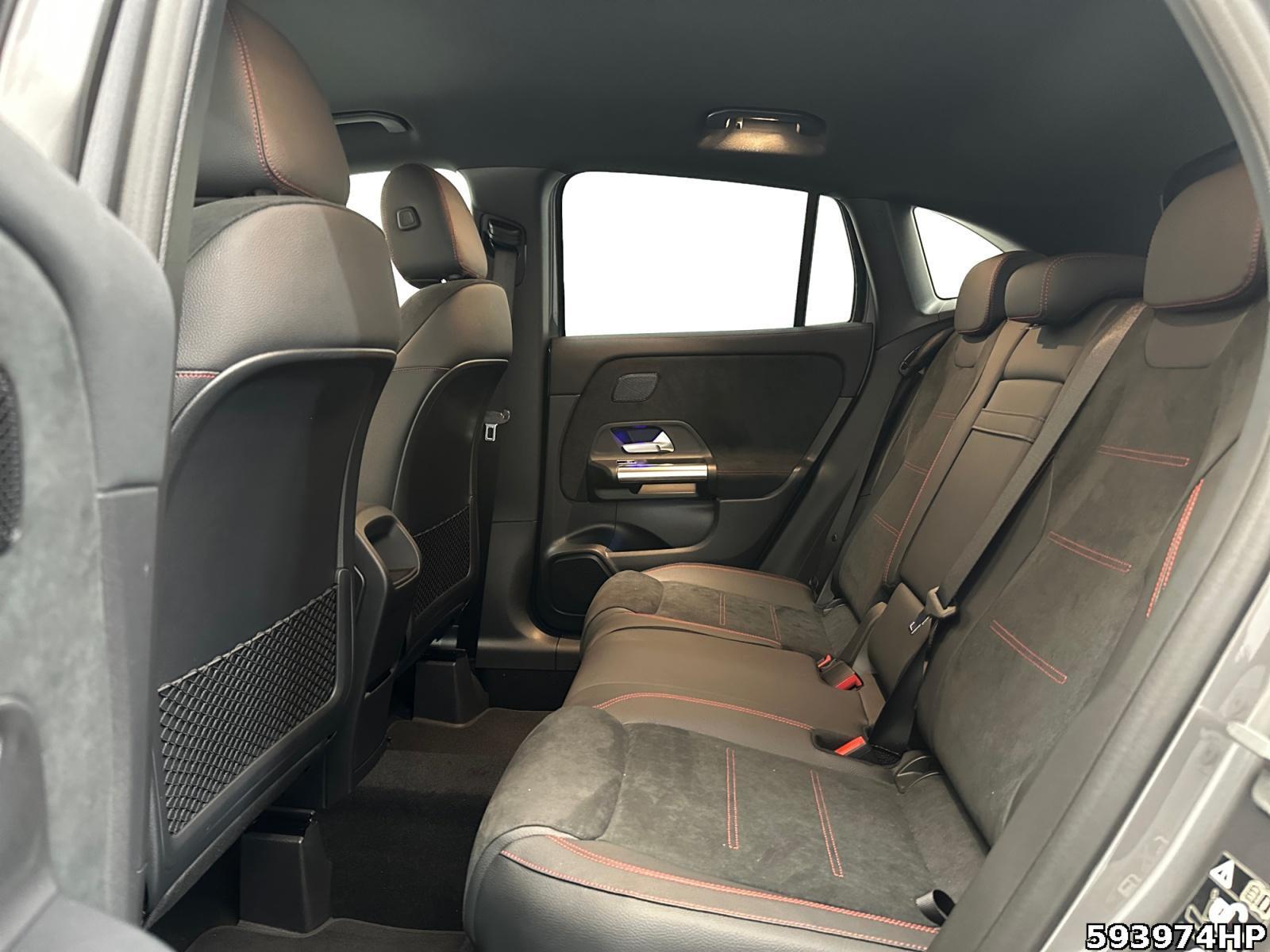 Fahrzeugabbildung Mercedes-Benz GLA 180 +AMG-LINE+FAHRASSIST+MULTIBEAM+KEYLESS+