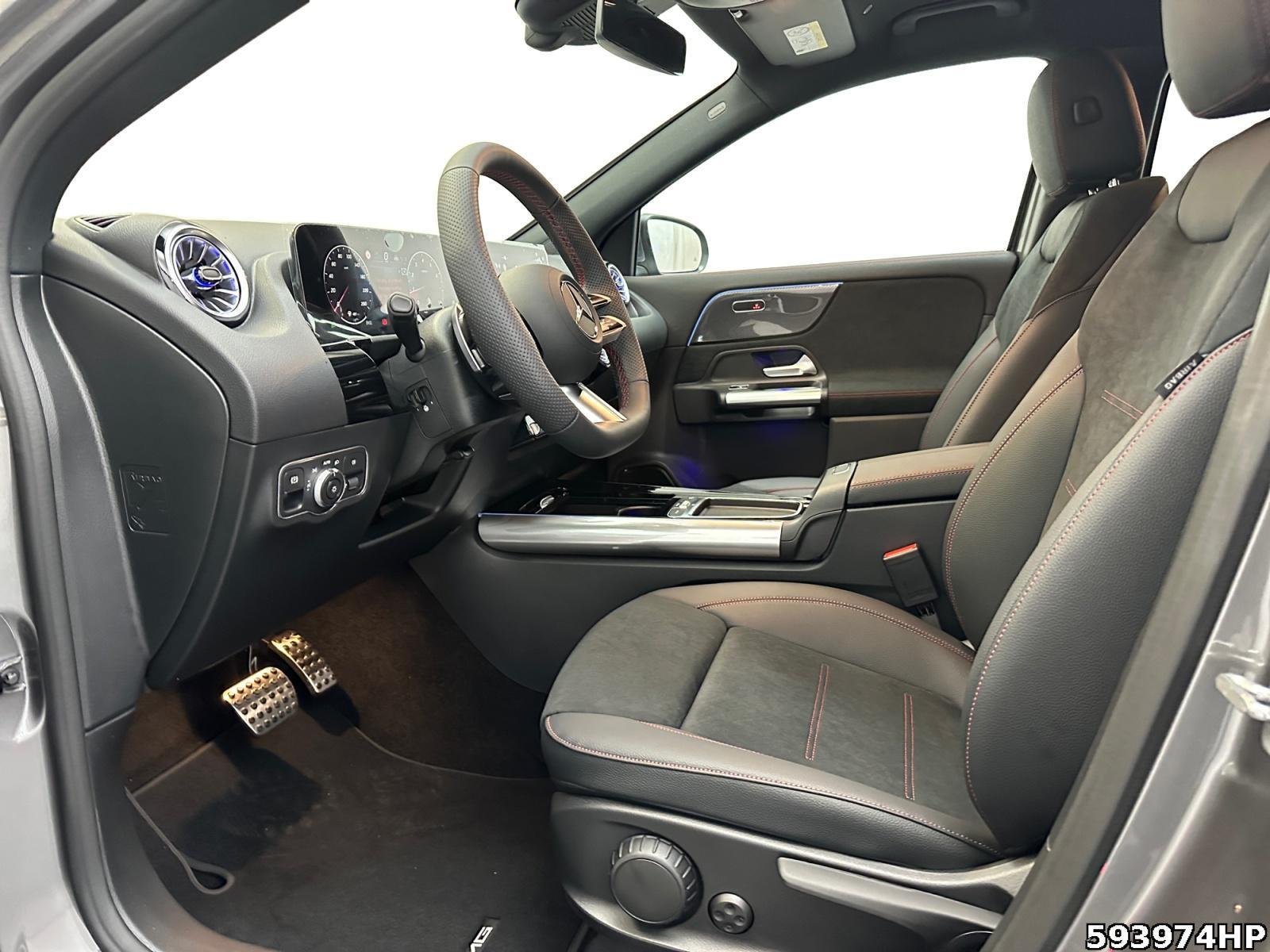 Fahrzeugabbildung Mercedes-Benz GLA 180 +AMG-LINE+FAHRASSIST+MULTIBEAM+KEYLESS+