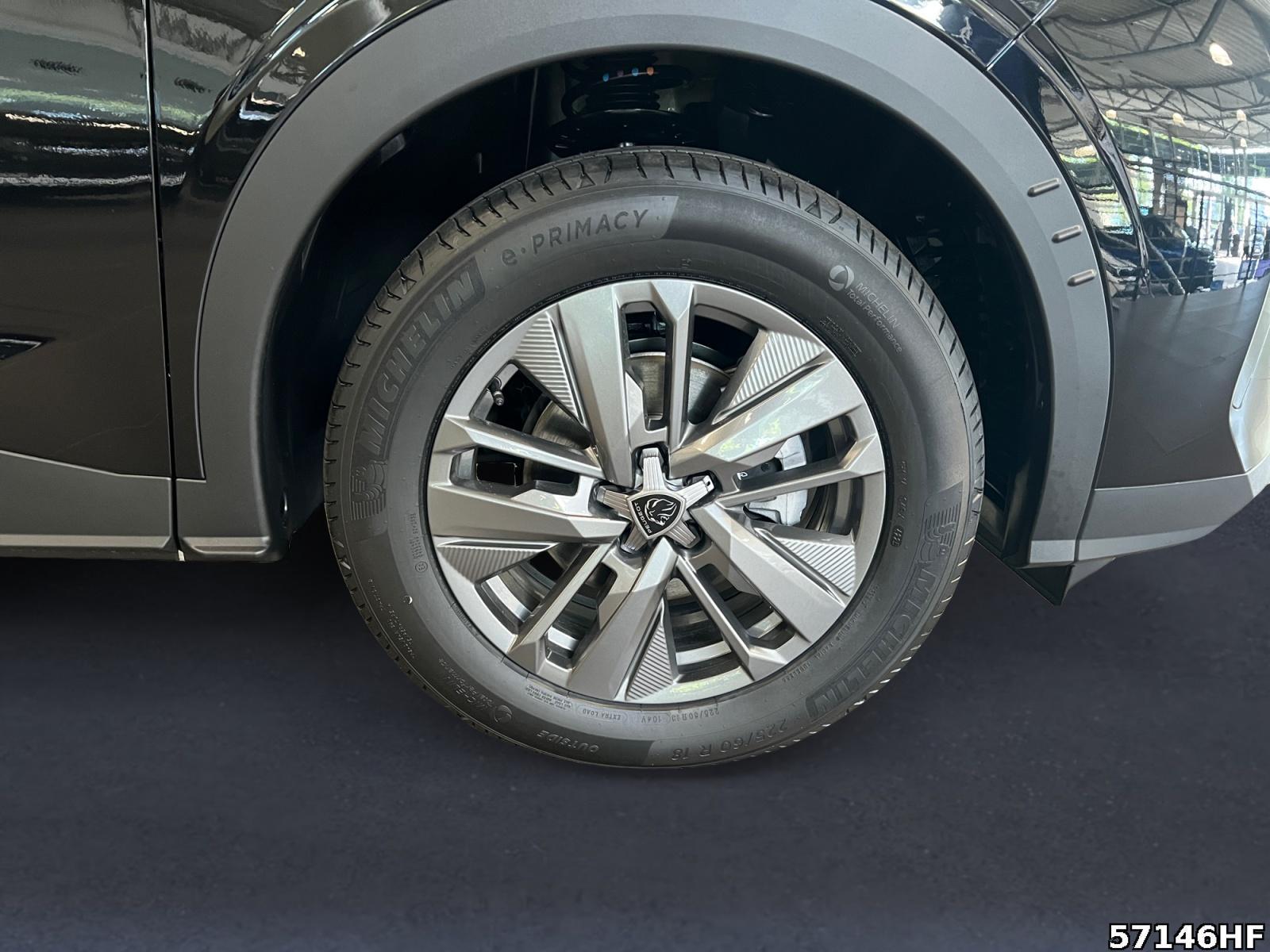 Fahrzeugabbildung Peugeot 5008 Allure Hybrid 145 e-DSC6
