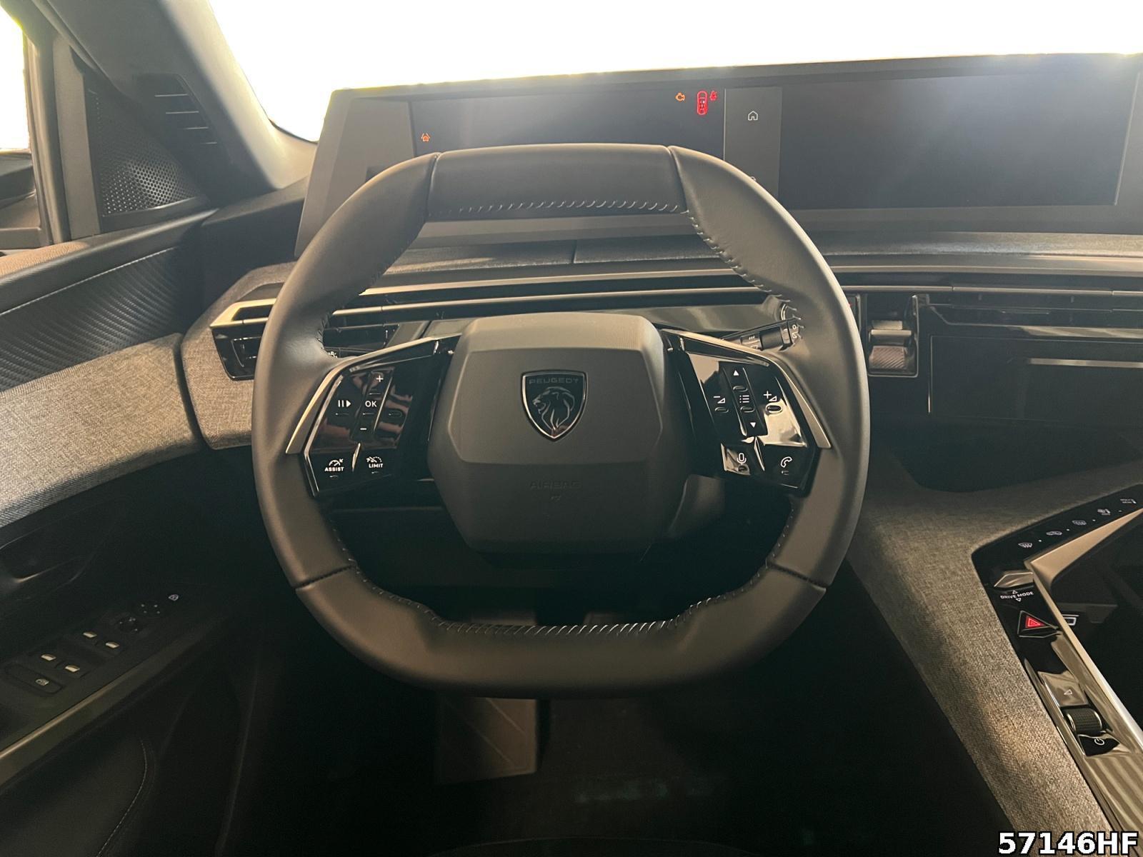 Fahrzeugabbildung Peugeot 5008 Allure Hybrid 145 e-DSC6