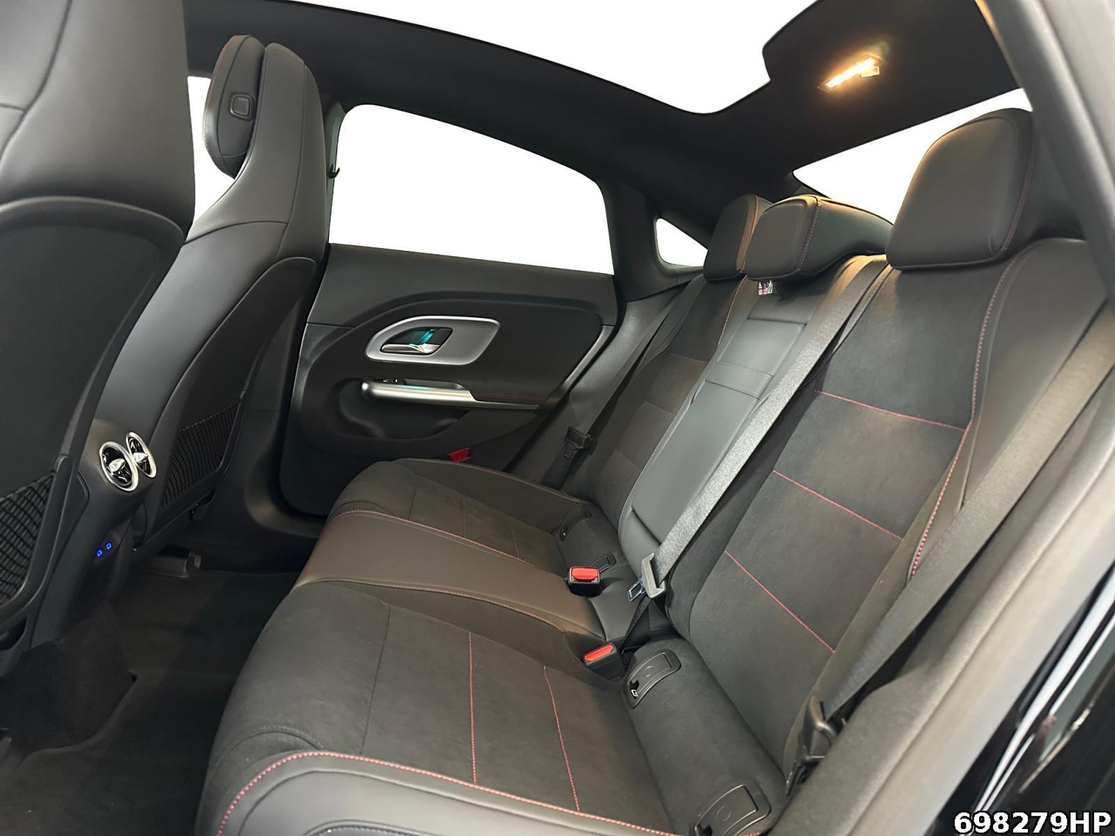 Fahrzeugabbildung Mercedes-Benz CLA 250 +AMG+AHK+MEMORY+MULTIBEAM+360°KAMA+