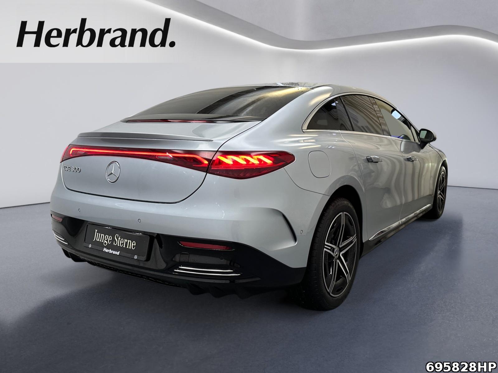 Fahrzeugabbildung Mercedes-Benz EQE AMG DIGITAL LIGHT 360°Memory DISTRONIC