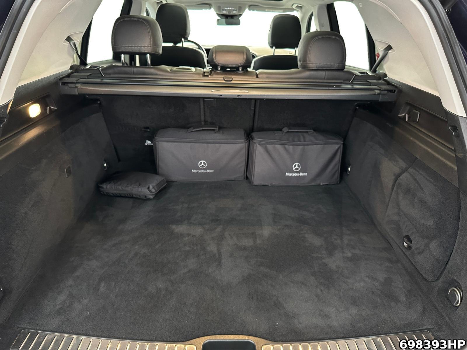 Fahrzeugabbildung Mercedes-Benz GLE 350 de 4M Pano AHK Headup LED Fahrassistenz.