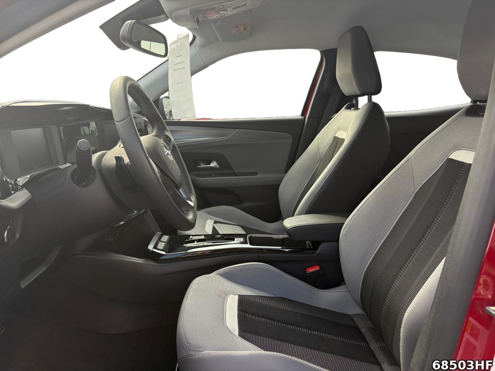 Fahrzeugabbildung Opel Mokka Elegance +CARPLAY+LED+LANEASSIST+KEYLESS