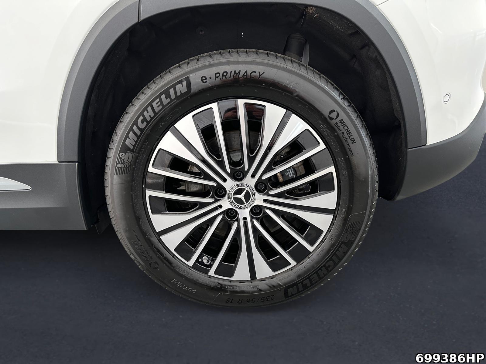 Fahrzeugabbildung Mercedes-Benz EQA Progressive DISTRONIC Lenkradhzg Kamera