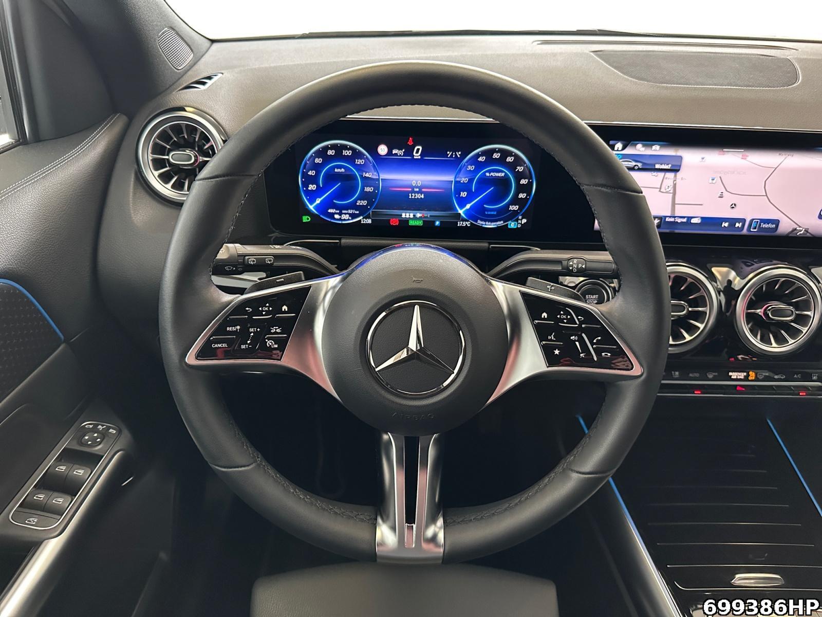 Fahrzeugabbildung Mercedes-Benz EQA Progressive DISTRONIC Lenkradhzg Kamera