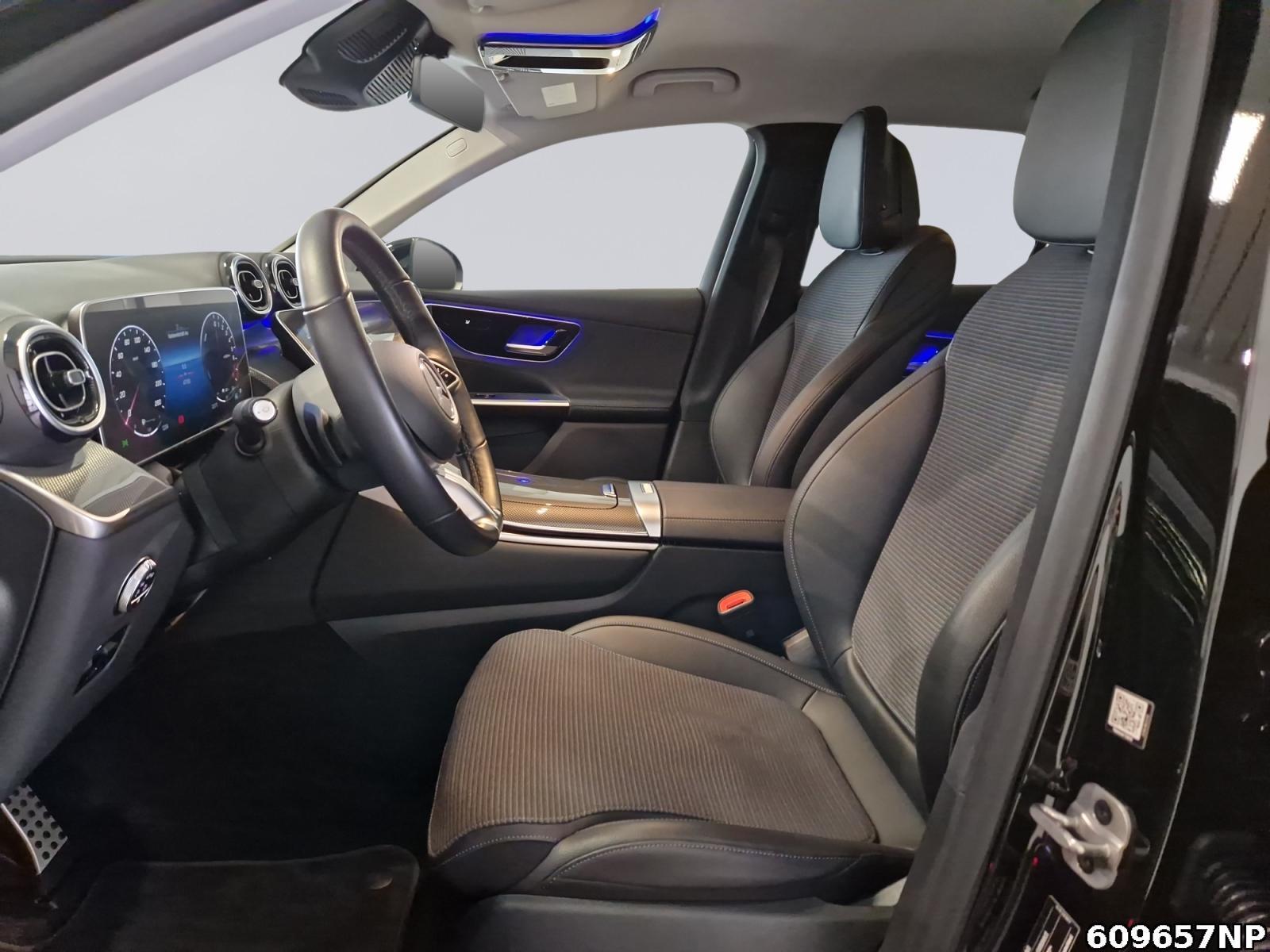 Fahrzeugabbildung Mercedes-Benz GLC 300 e 4M Avantgarde LED Ambiente AHK 360°