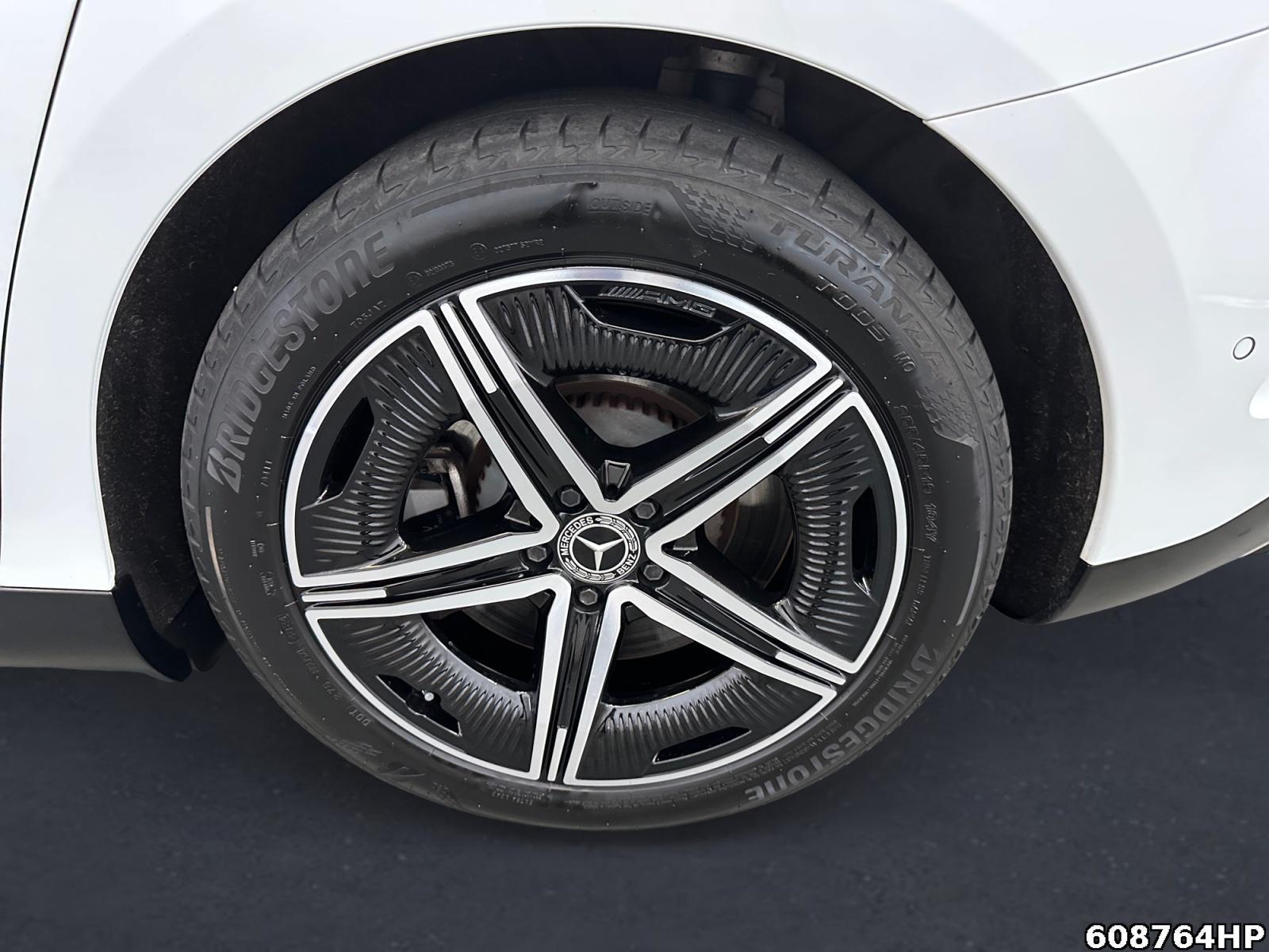 Fahrzeugabbildung Mercedes-Benz EQE AMG Line Burmester 360° Night DIGITAL L.