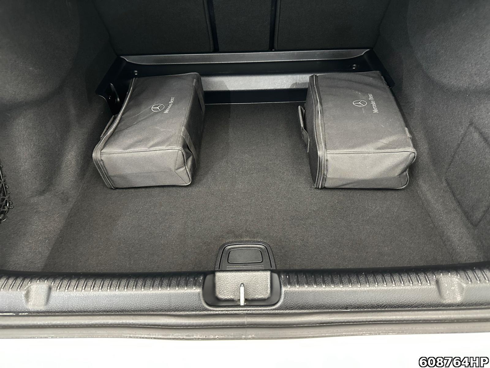 Fahrzeugabbildung Mercedes-Benz EQE AMG Line Burmester 360° Night DIGITAL L.
