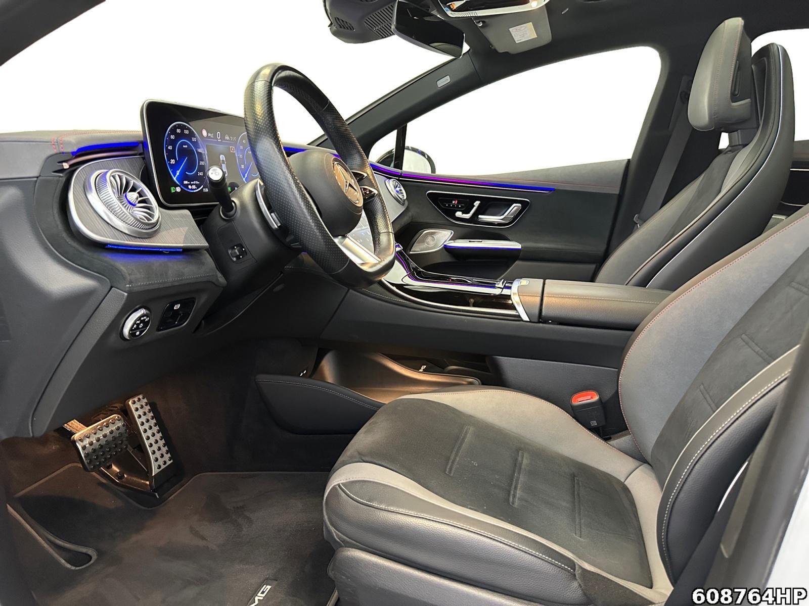 Fahrzeugabbildung Mercedes-Benz EQE AMG Line Burmester 360° Night DIGITAL L.