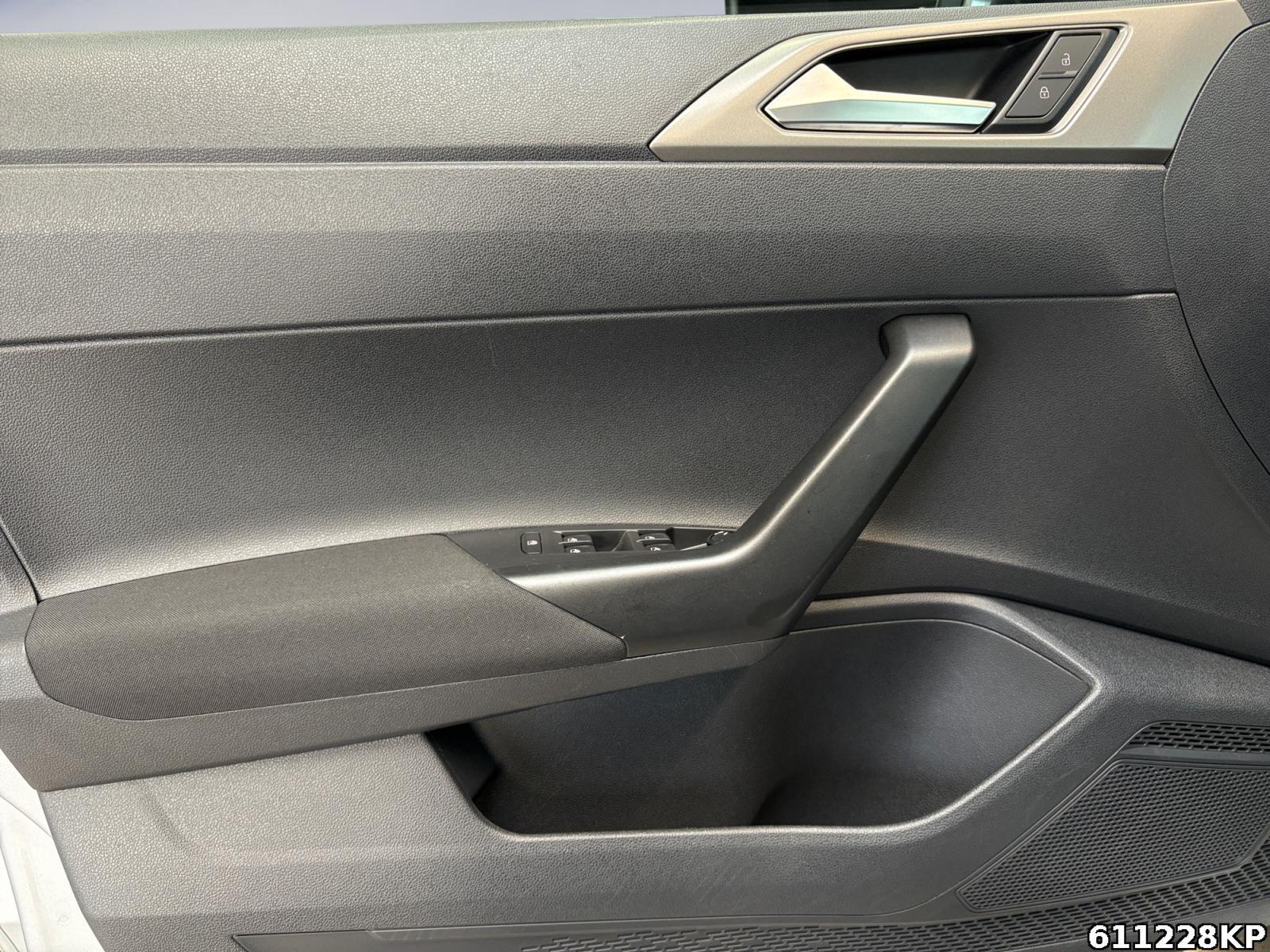 Fahrzeugabbildung Volkswagen Polo 1.0 Comfortline Winter-Paket Kamera Klima