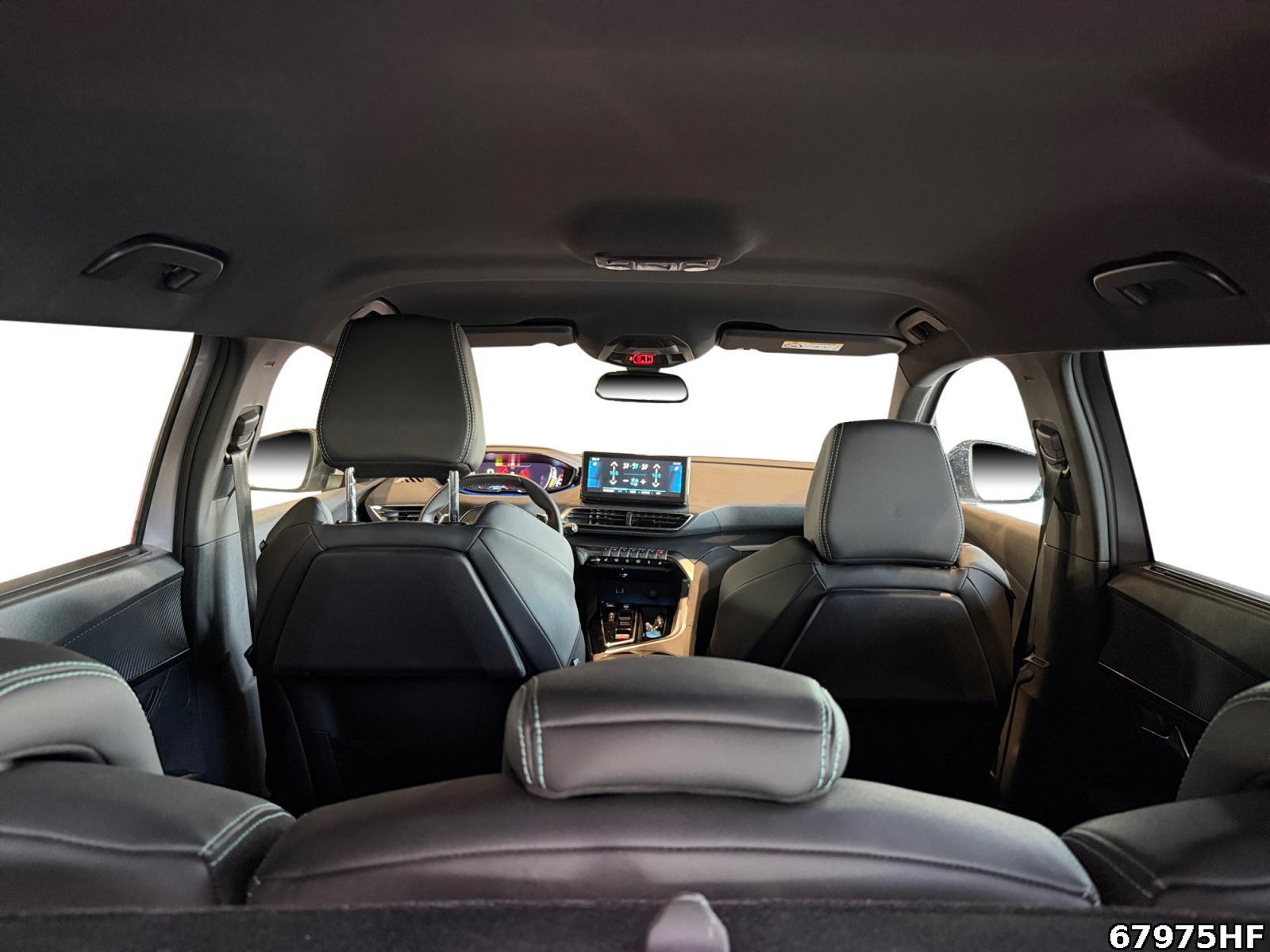 Fahrzeugabbildung Peugeot 5008 Allure +SHZ+NAVI+CARPLAY+LED+TEMPOMAT