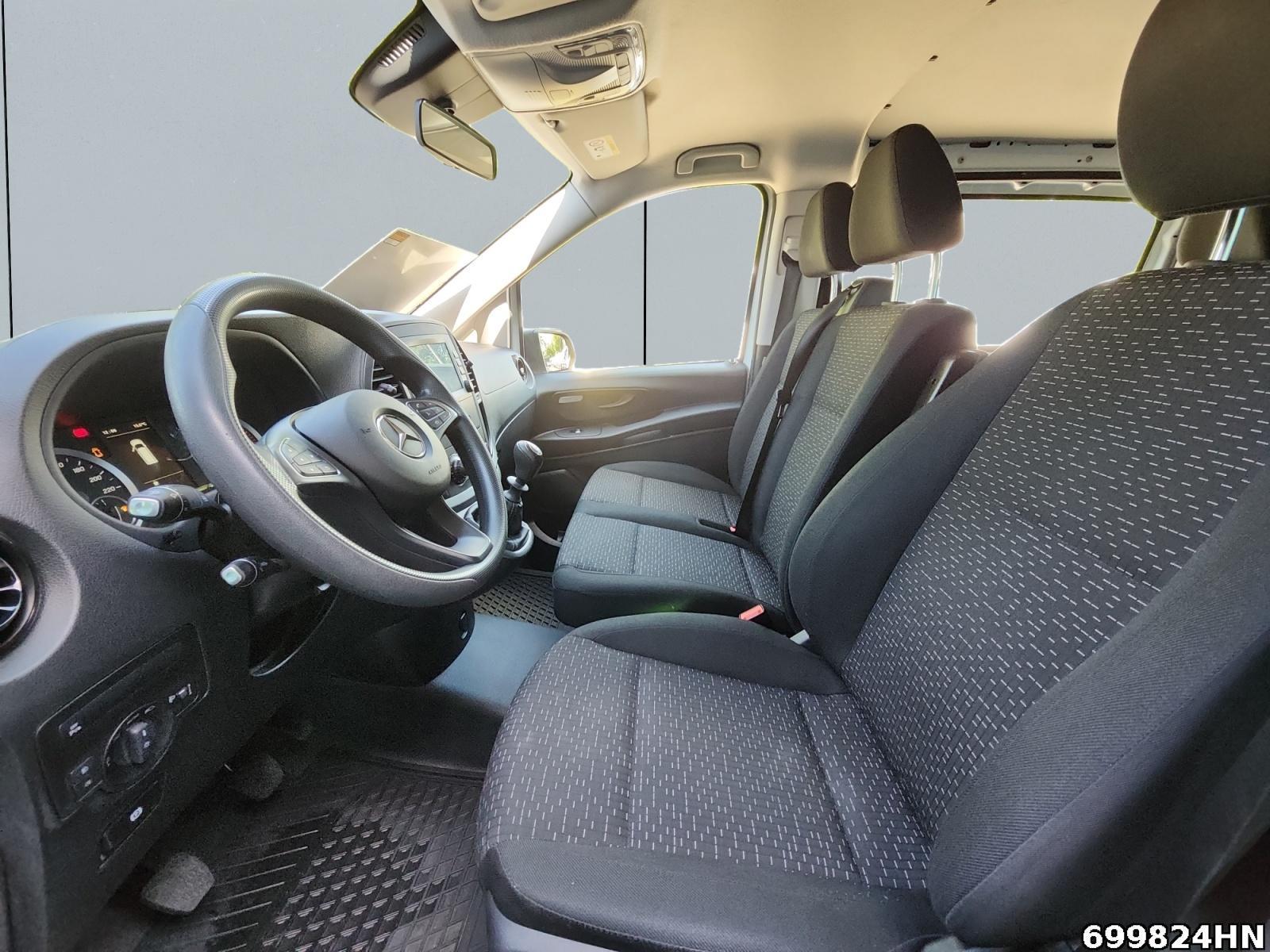 Fahrzeugabbildung Mercedes-Benz Vito 114 CDI Mixto Extralang*AHK*6-Sitzer*LKW-Z