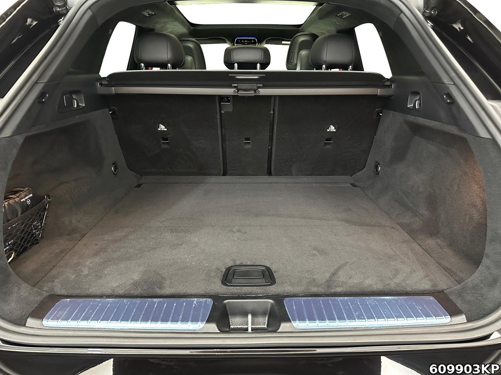 Fahrzeugabbildung Mercedes-Benz EQE SUV AMG 43 4M Premium Plus 360° Head-up 22