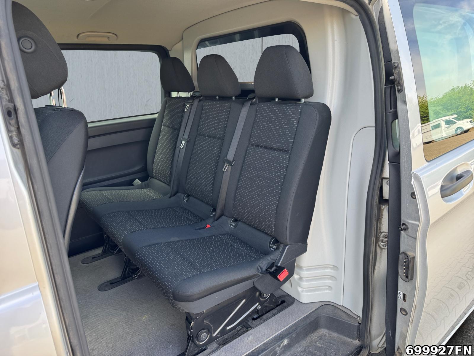Fahrzeugabbildung Mercedes-Benz Vito 114 CDI 4x4 Mixto Kompakt *Schiebetüre L/R*