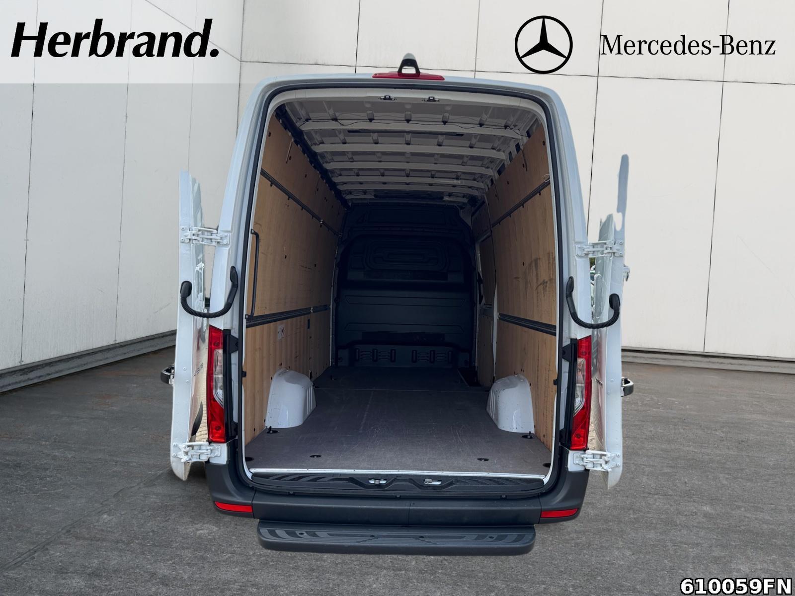 Fahrzeugabbildung Mercedes-Benz Sprinter 317 CDI Kasten Lang *MBUX*DAB*Kamera*