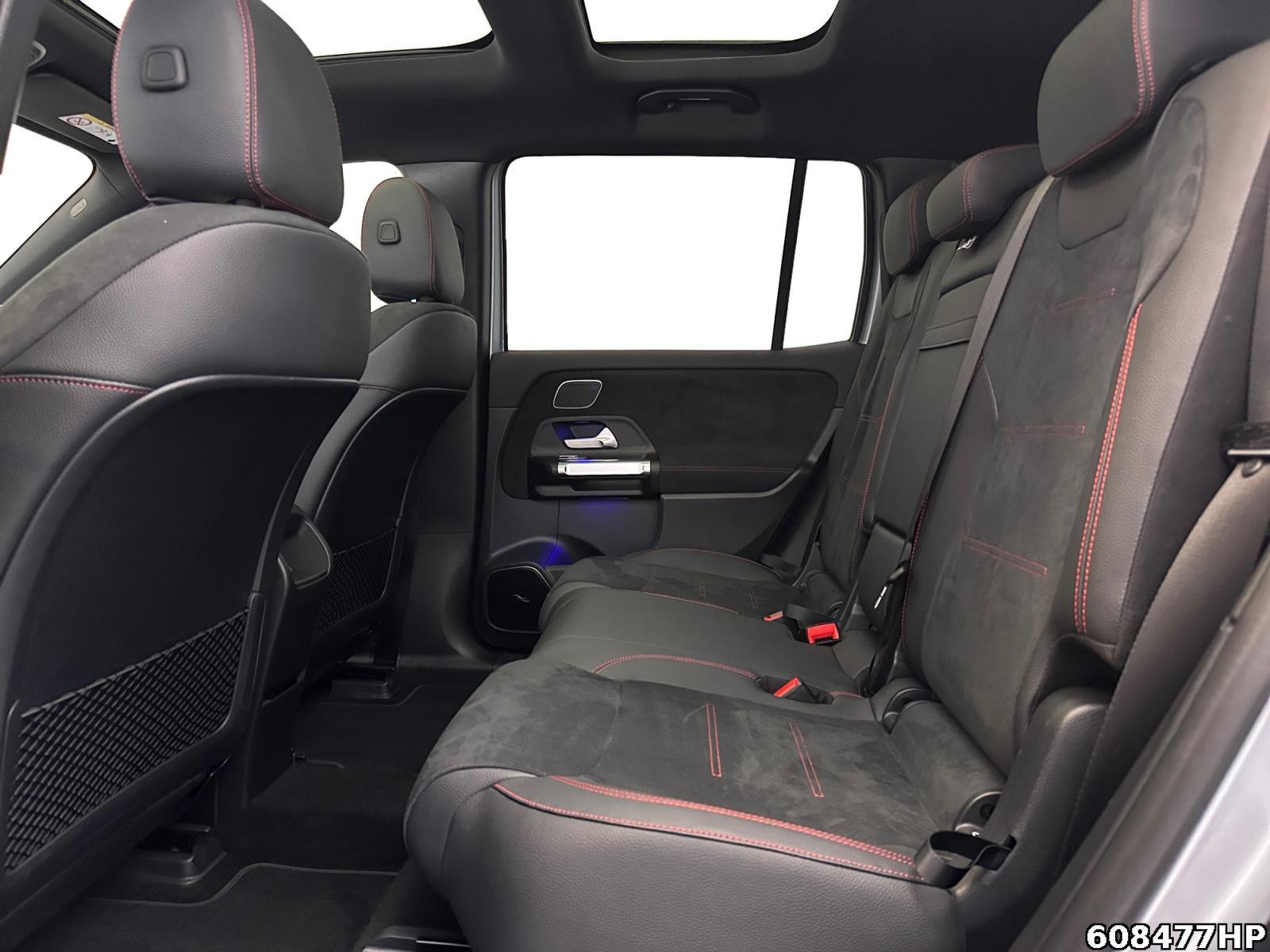 Fahrzeugabbildung Mercedes-Benz EQB 4M AMG DISTRONIC Night BURMESTER 7 Sitze